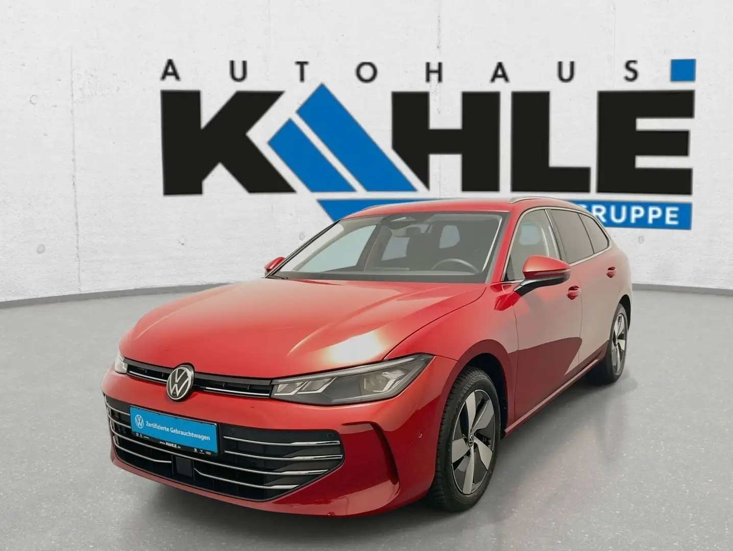 Volkswagen Passat Variant 1.5 TSI DSG Business Rot - 1