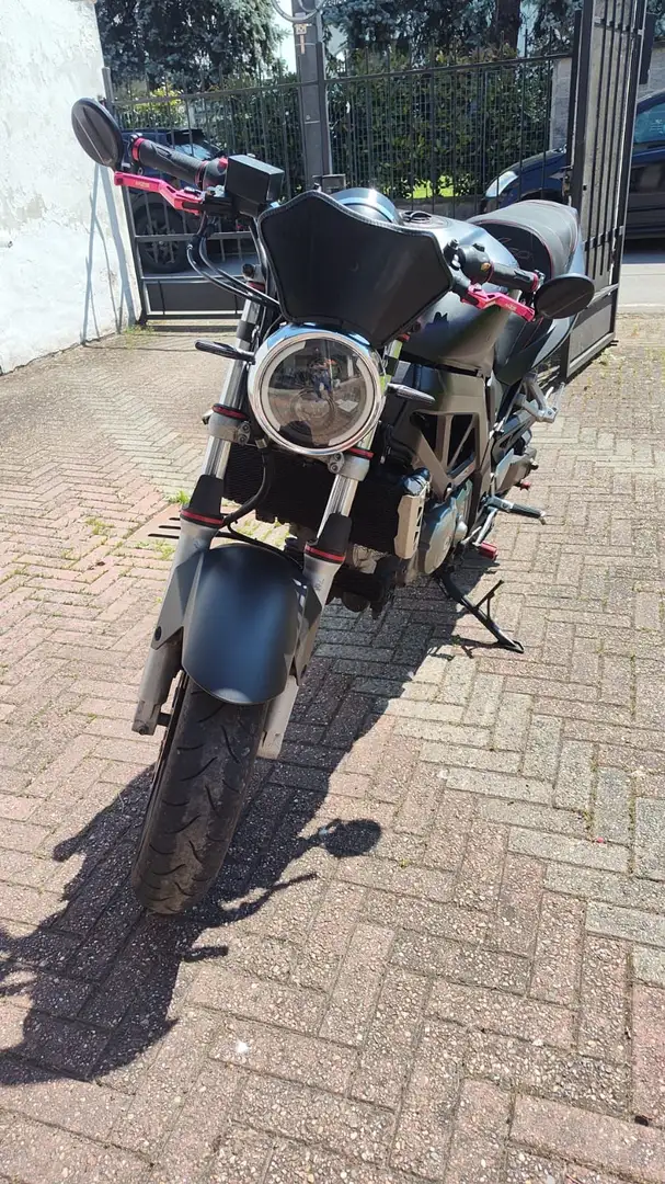 Suzuki SV 650 Noir - 1