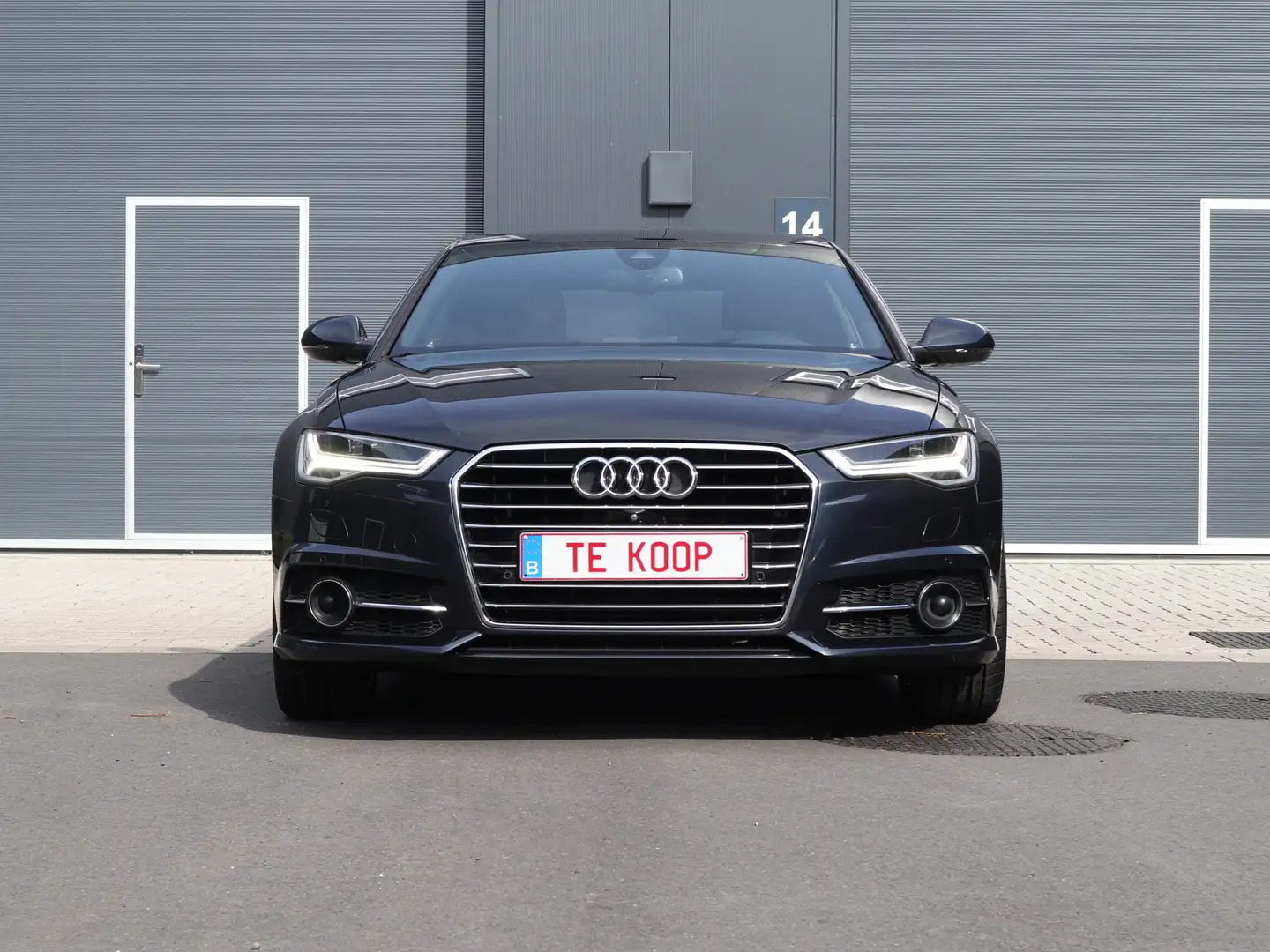 Audi A6 A6 2.0 TFSI S Line Zwart - 2
