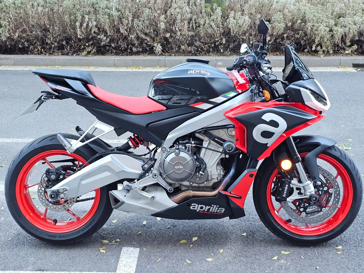 Aprilia Tuono
