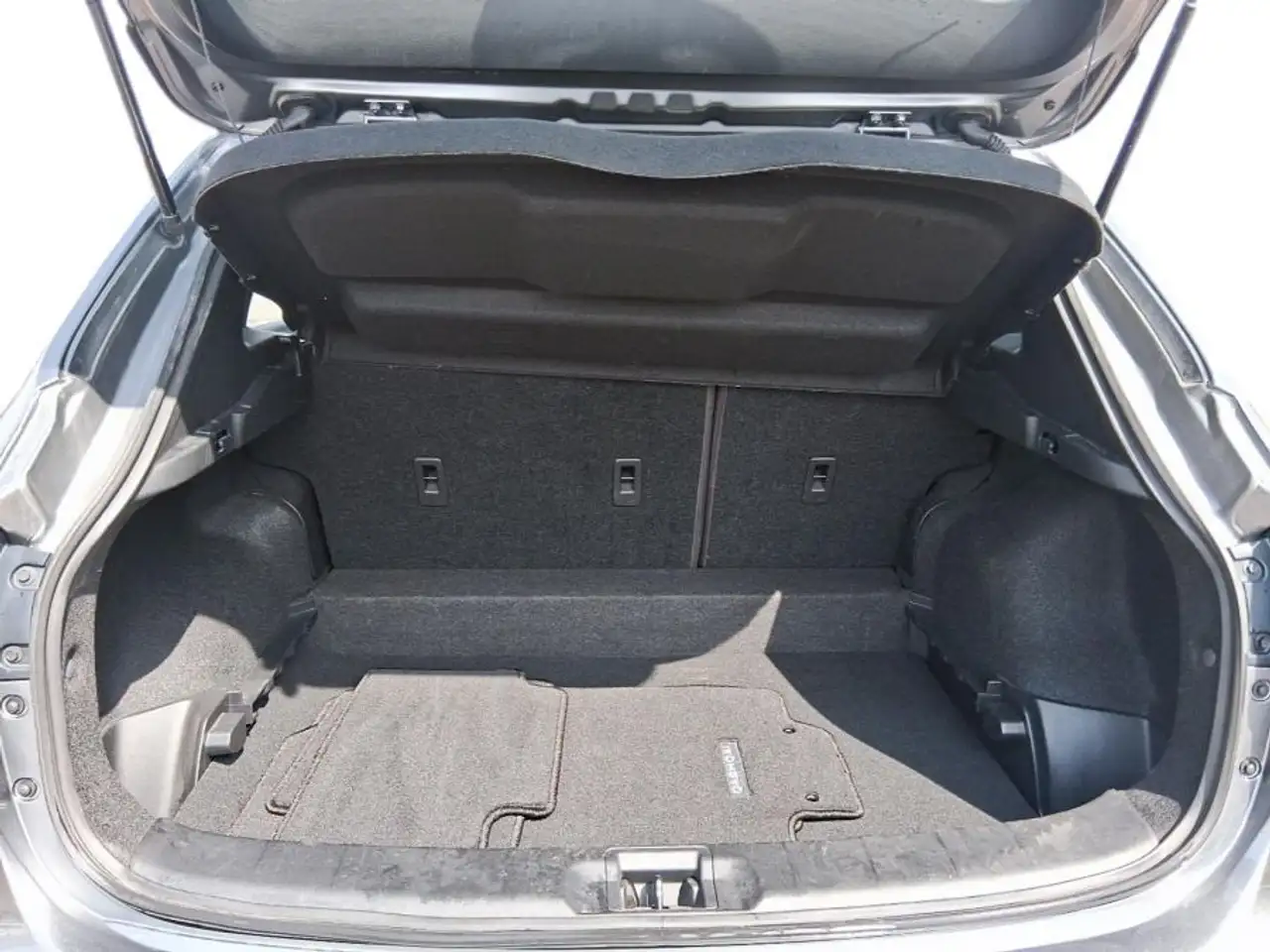 Nissan Qashqai снимка Nissan Qashqai