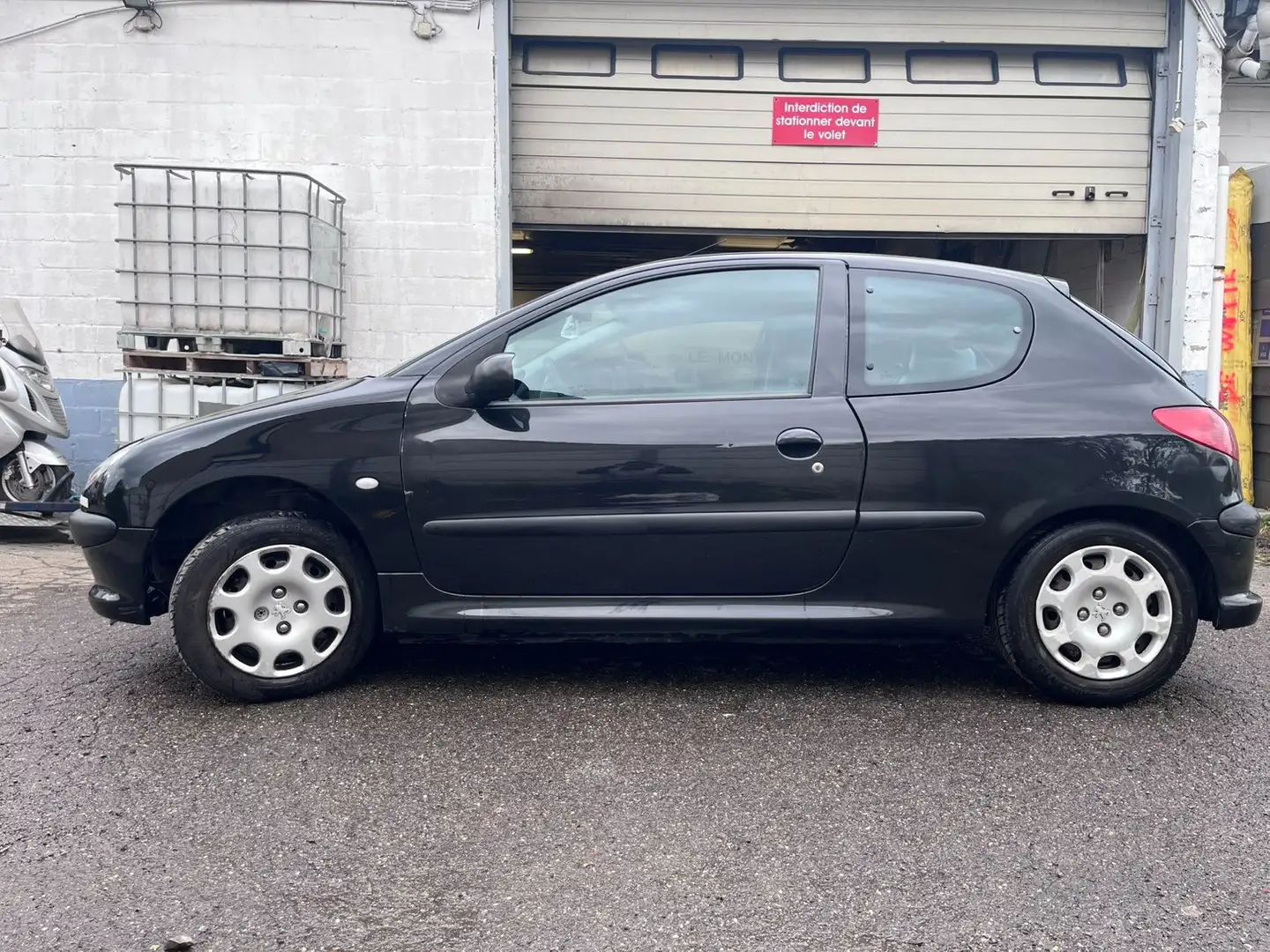 Peugeot 206 1.1i Enfant Terrible Zwart - 2