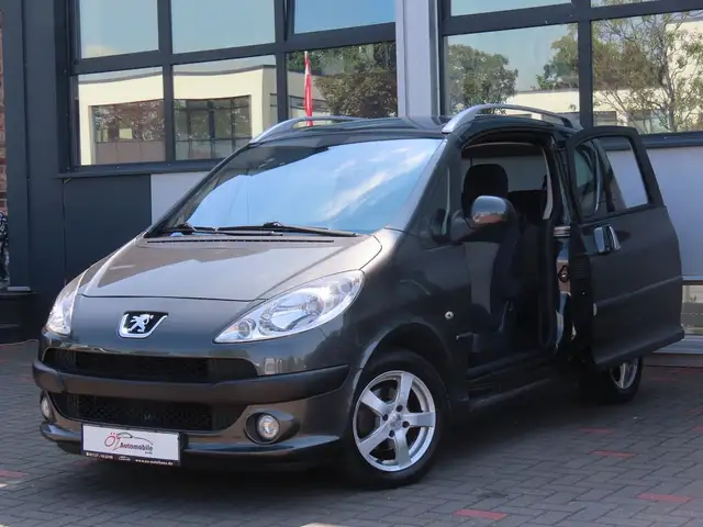 Peugeot 1007