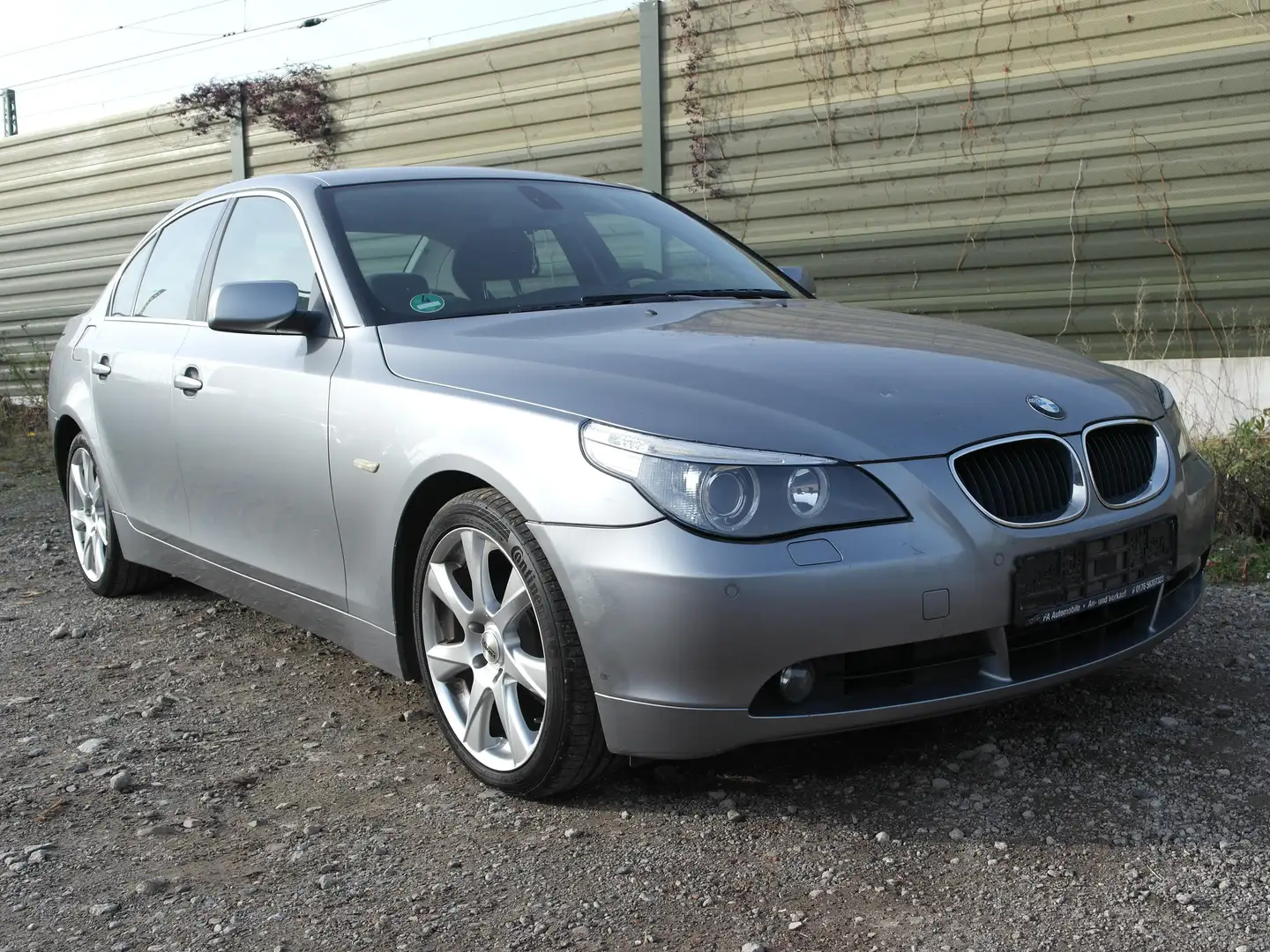 BMW 525 5er Diesel 525d Tüv Au 03/2027 - 1