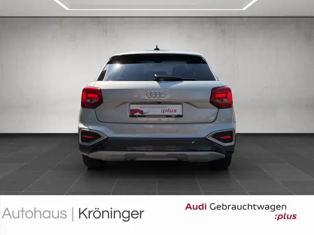 Audi Q2 view 6