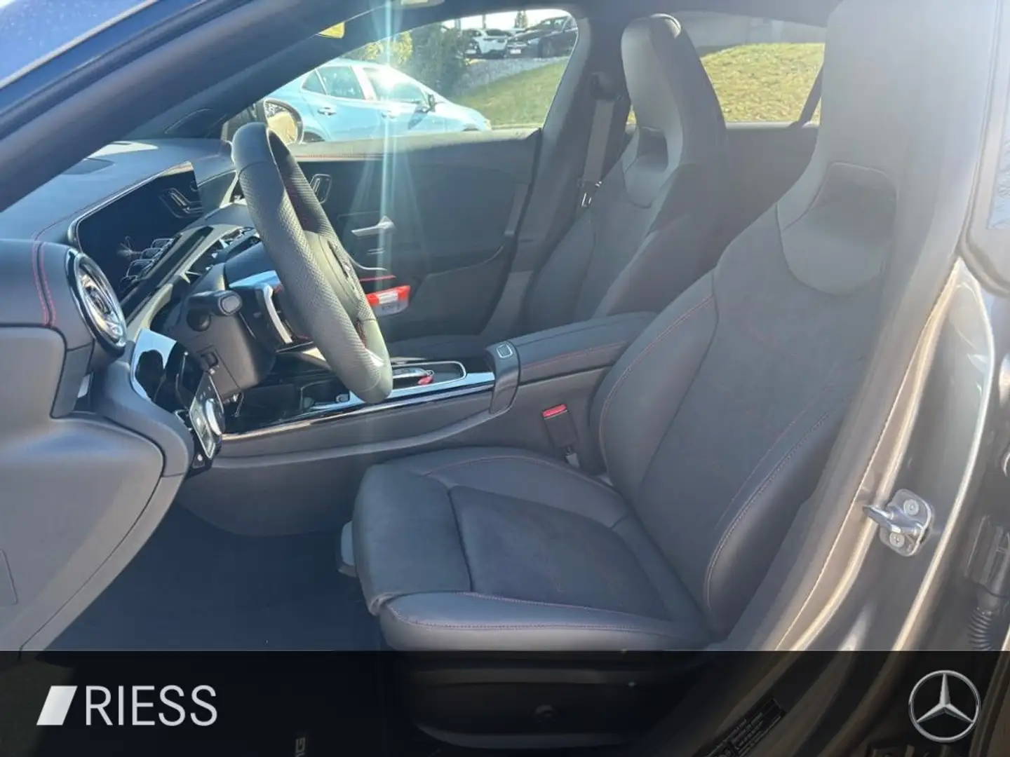 Mercedes-Benz CLA 250 e SB EQ AMG+AHK+PANO+MULTIBEAM+360°+MEM+ Grau - 2
