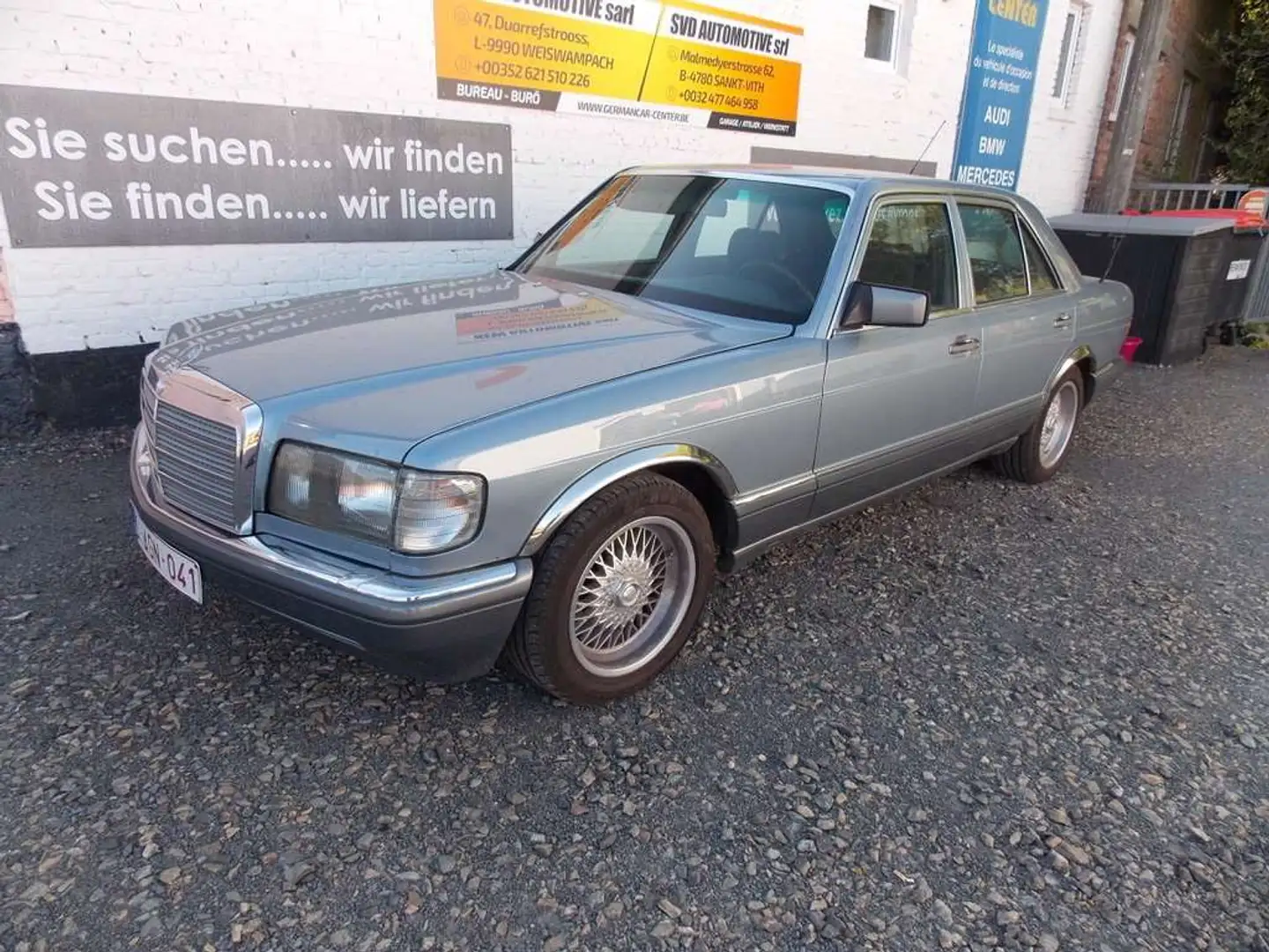 Mercedes-Benz S 260 260 SE Blau - 2
