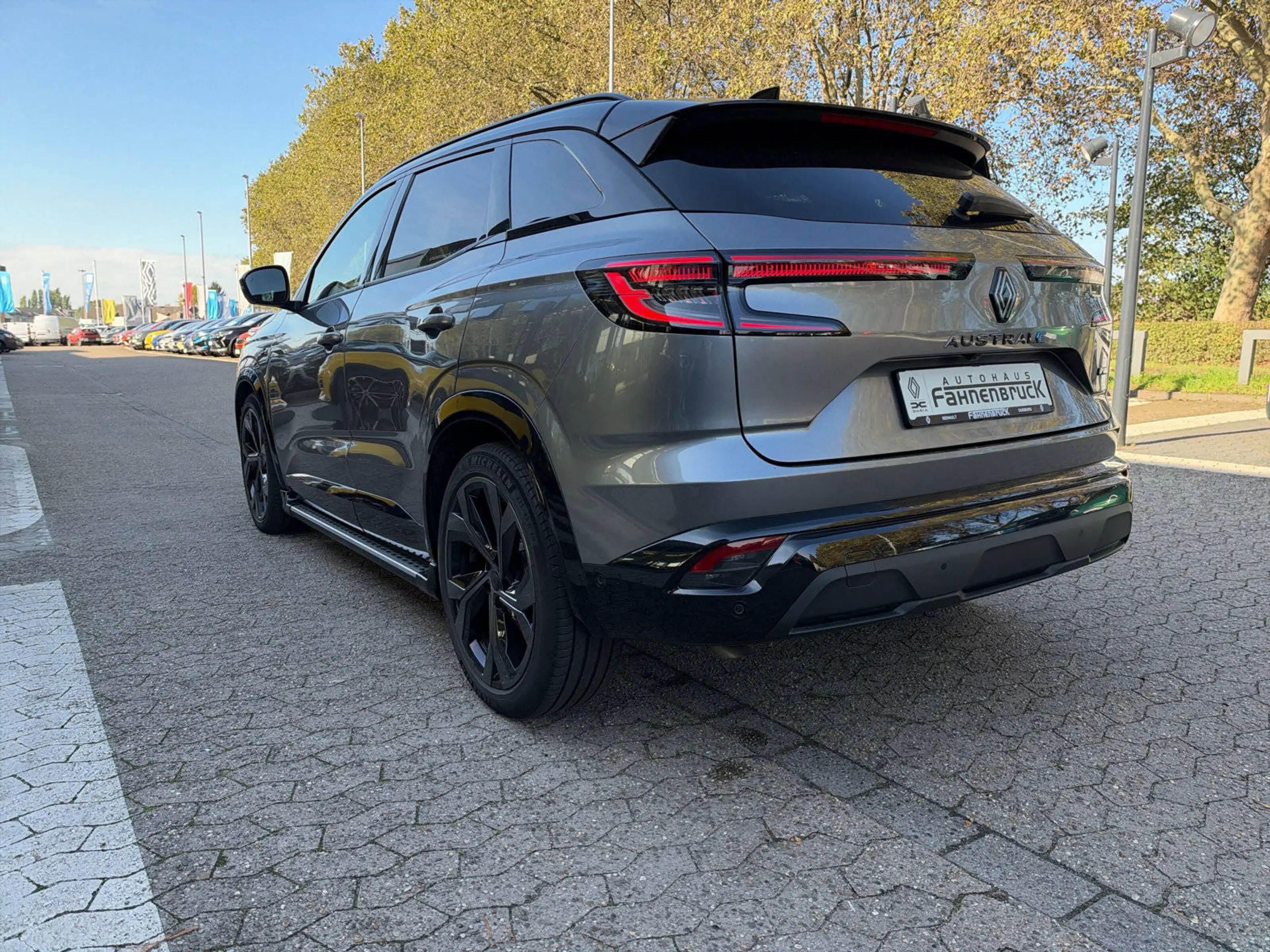 Renault Austral Iconic Esprit Alpine E-Tech full hybrid 200 — photo 3
