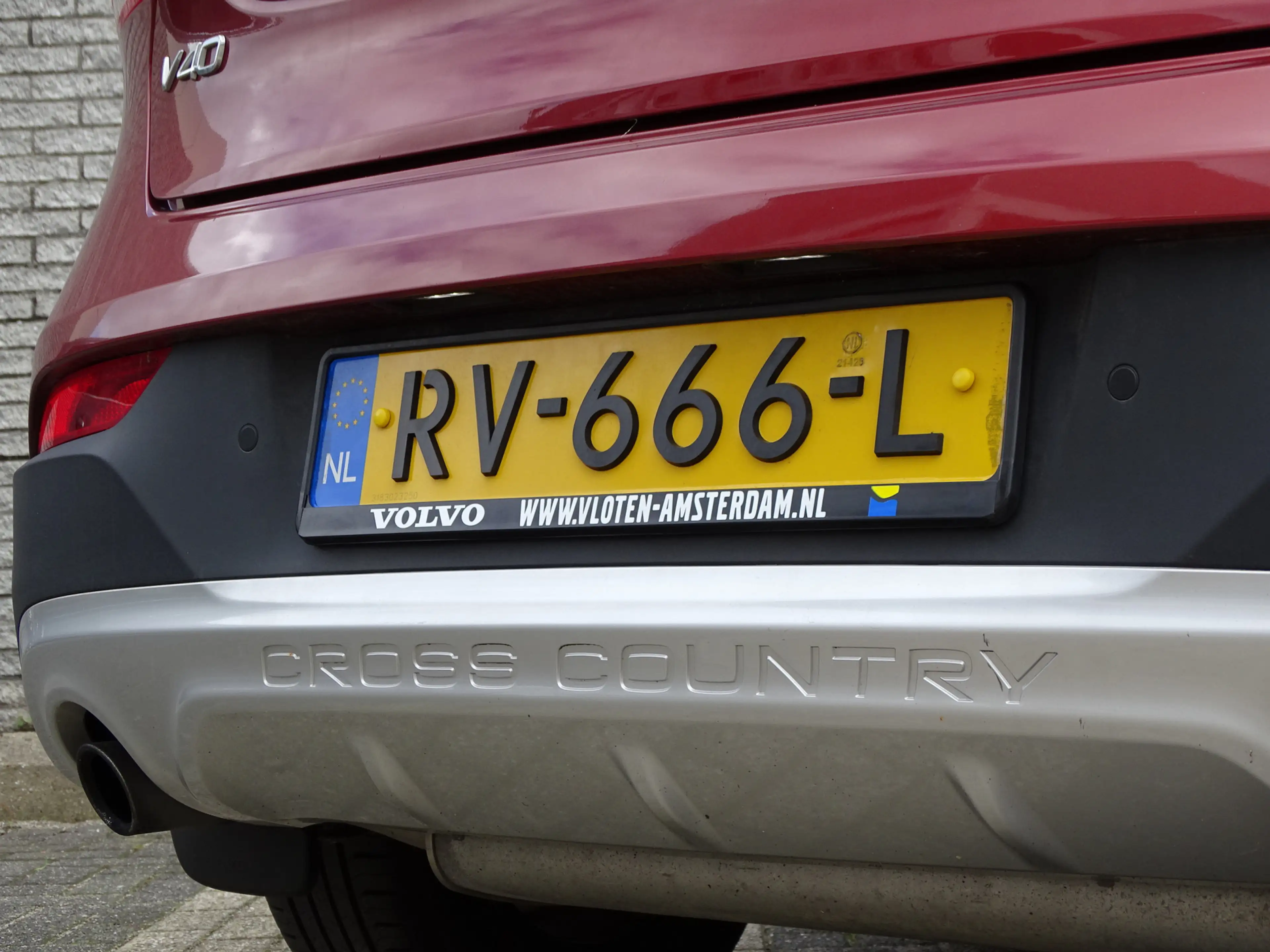 Volvo V40 Cross Country 1.5 T3 Nordic+ | automaat | leder | blis | camera — photo 9