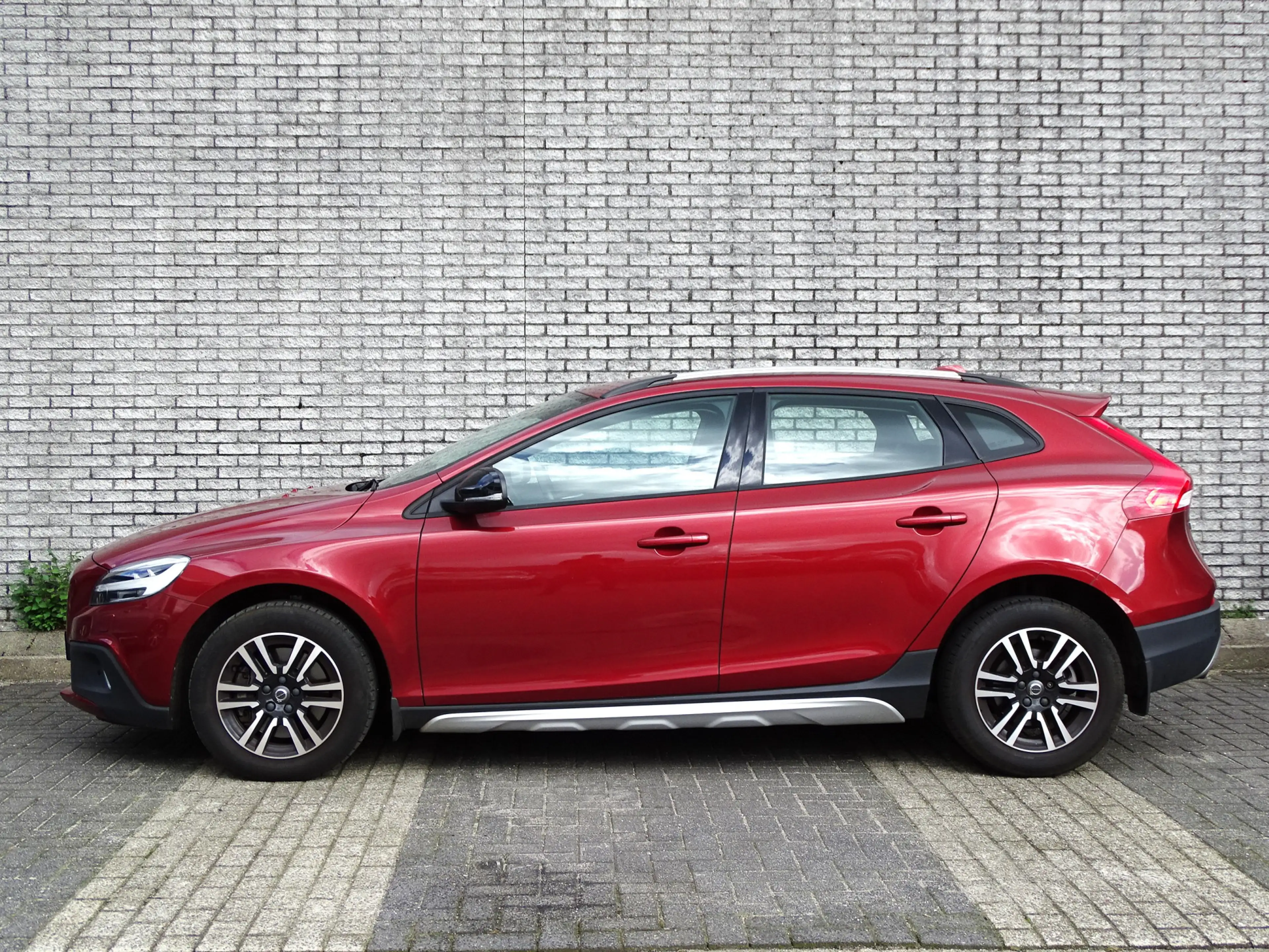 Volvo V40 Cross Country 1.5 T3 Nordic+ | automaat | leder | blis | camera — photo 3