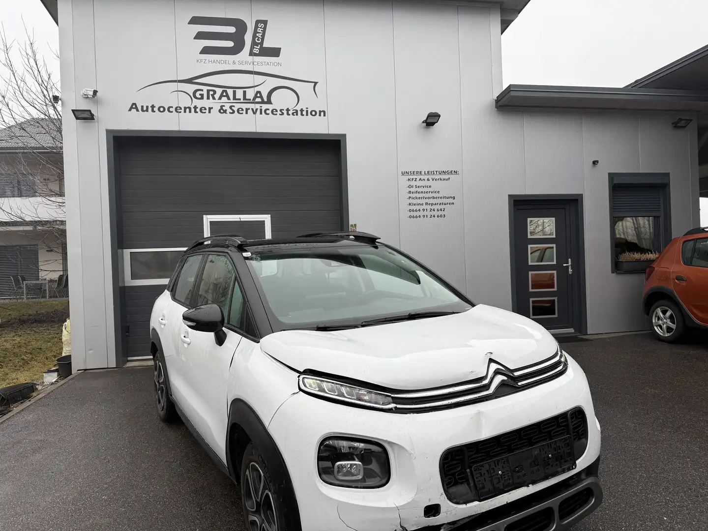 Citroen C3 Aircross C3 Aircross Automatik Weiß - 1