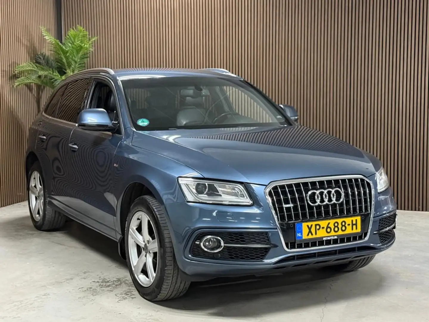 Audi Q5 2.0 TFSI quattro S-LINE Bleu - 2