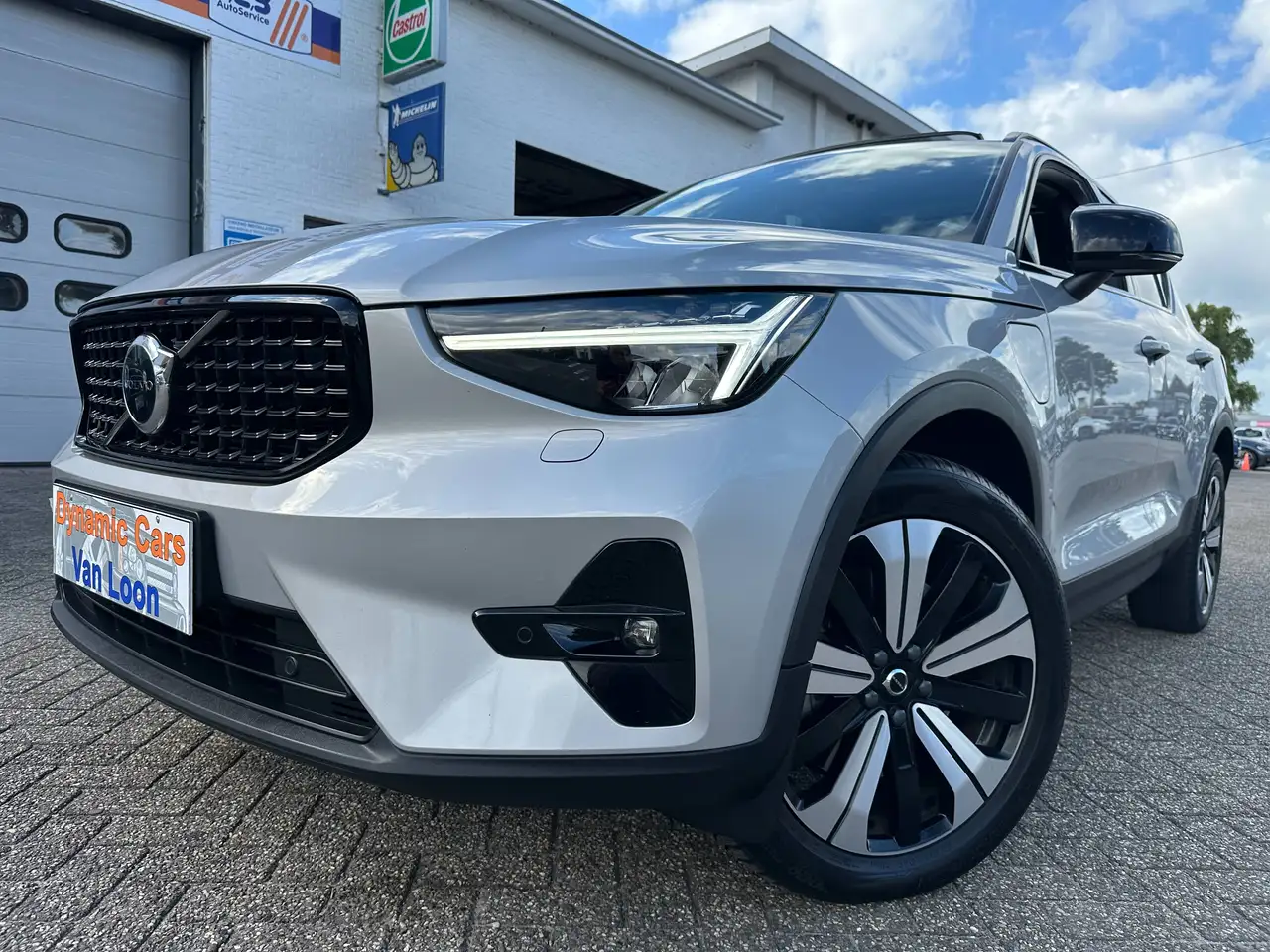 Volvo XC40