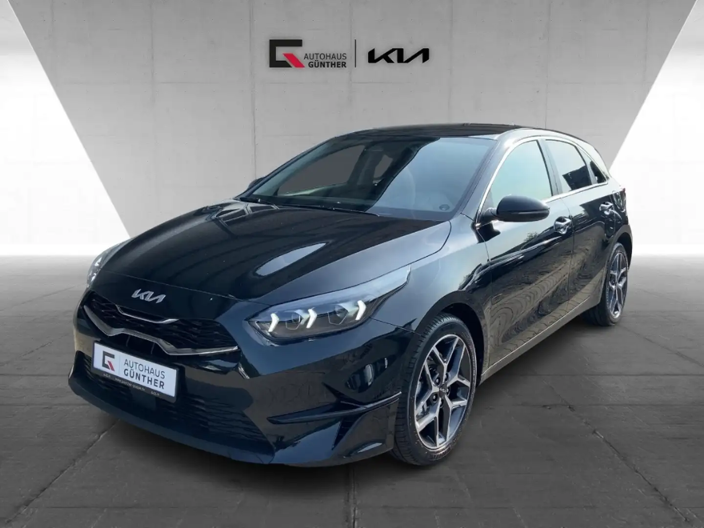 Kia Ceed / cee'd Ultimate Edition 1.5T 48V DCT Style JBL Zwart - 1