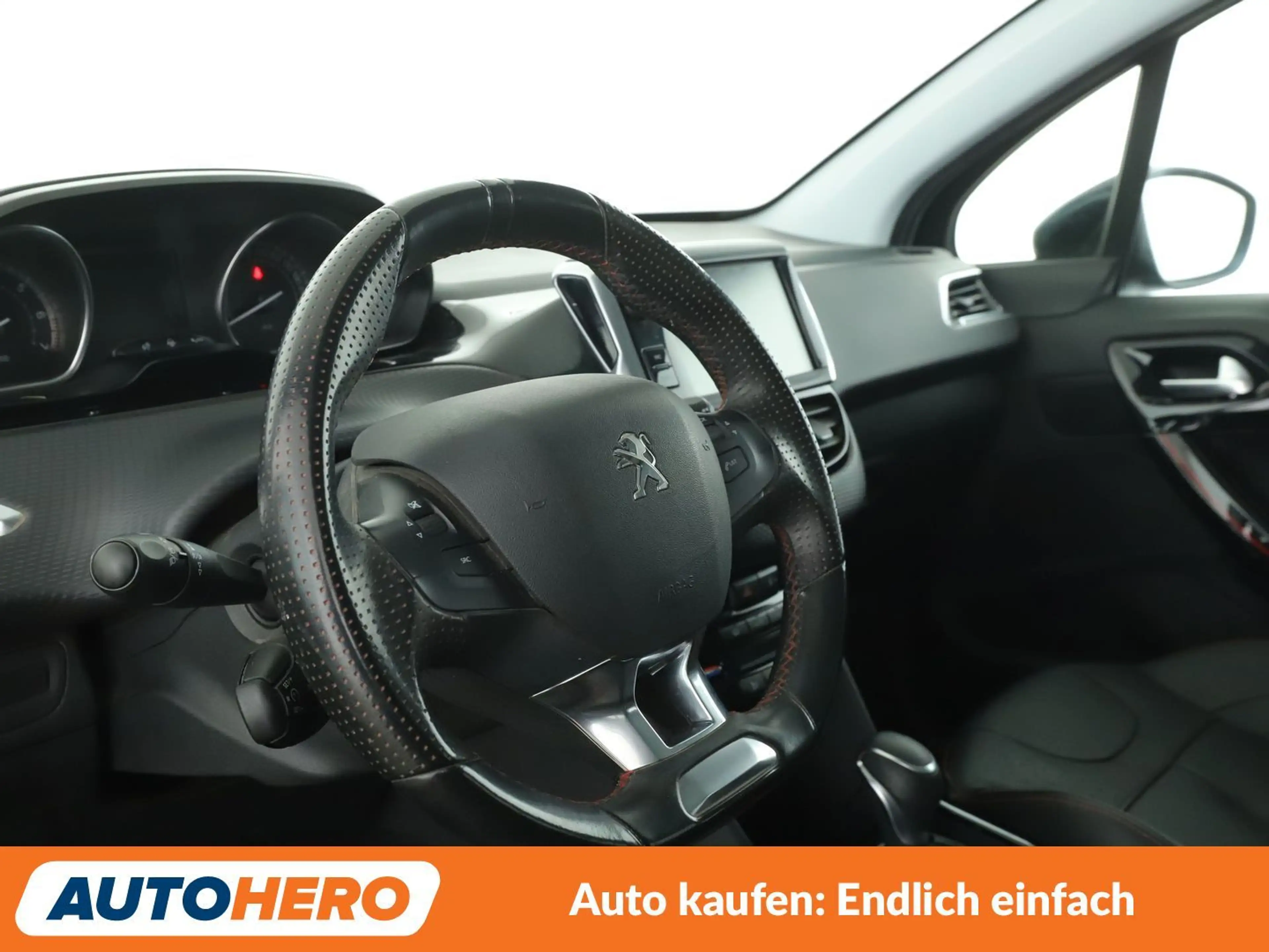 Peugeot 2008 1.2 PureTech Allure Aut.*NAVI*TEMPO*CAM*PDC* — photo 11