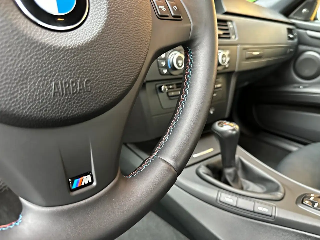 BMW M3 снимка BMW M3
