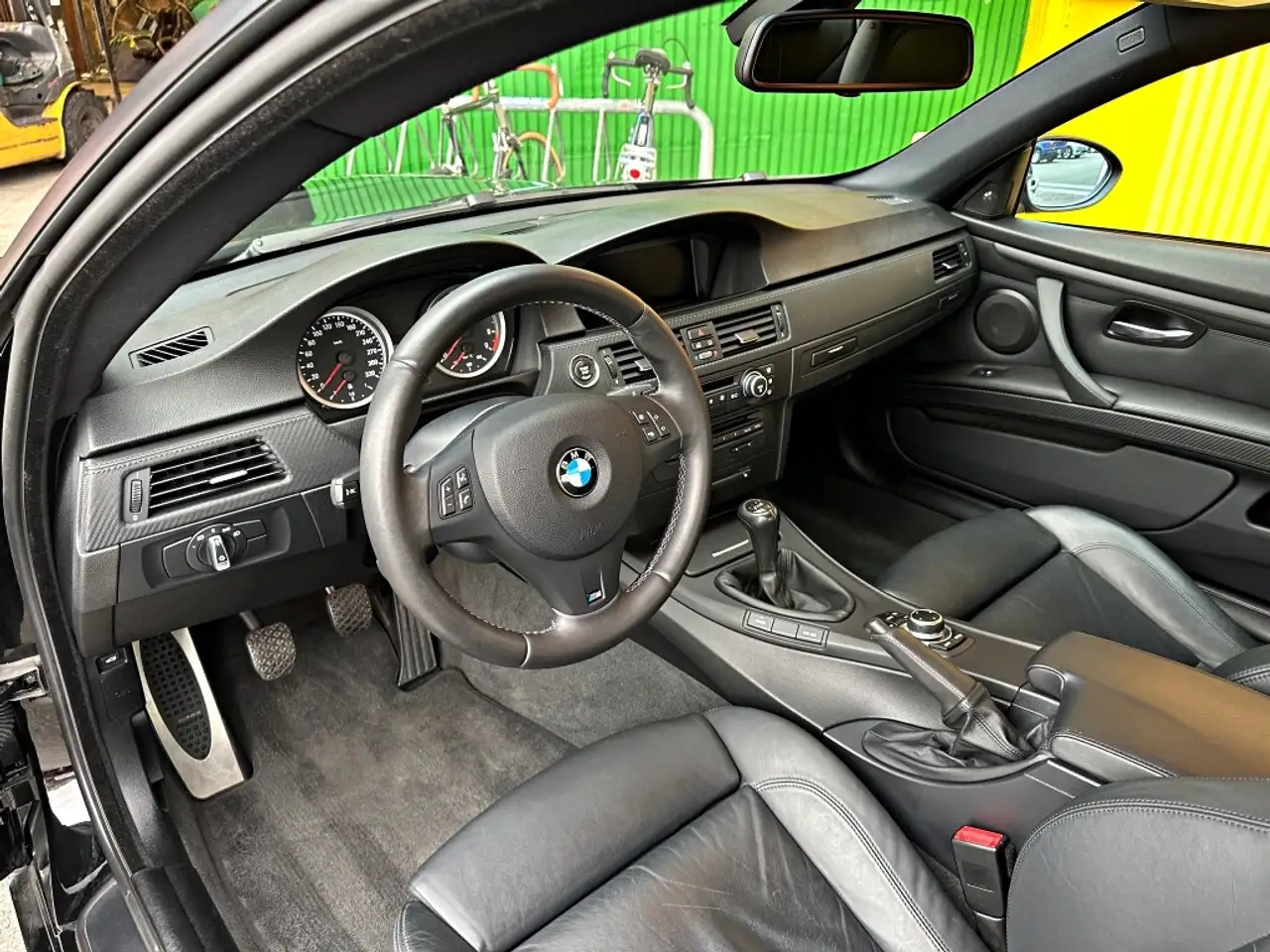 BMW M3 снимка BMW M3