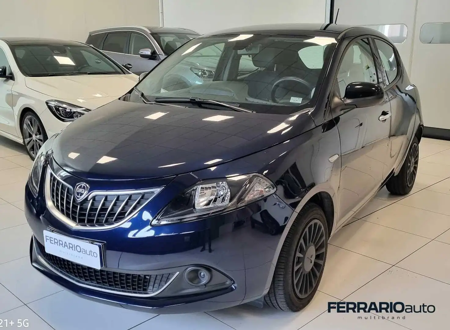Lancia Ypsilon 3ª serie 1.0 FireFly 5 porte S&S Hybrid Ecochic Si Bleu - 1