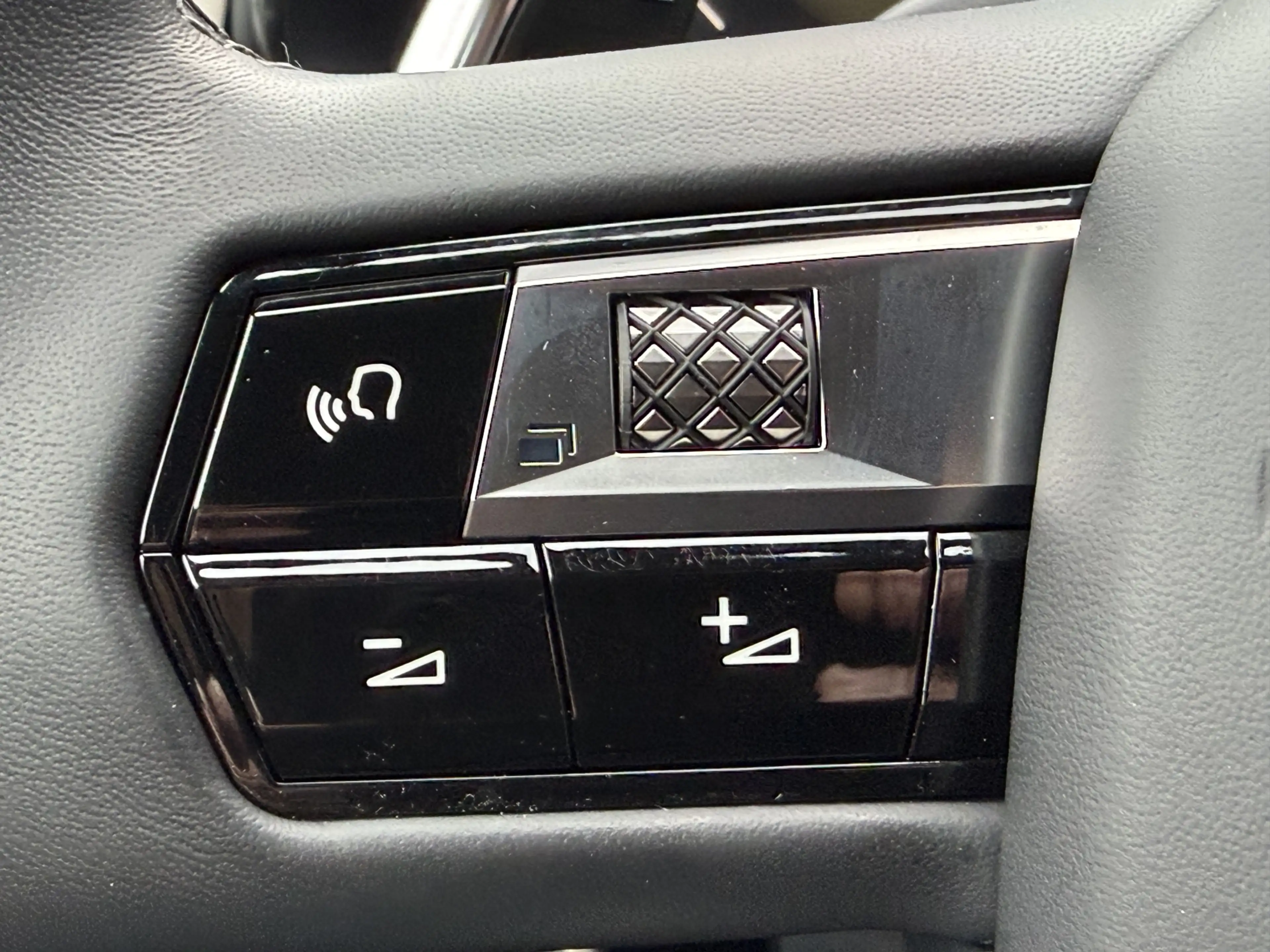 DS Automobiles DS 7 225pk E-Tense Esprit De Voyage (Leder incl verwarm — photo 22
