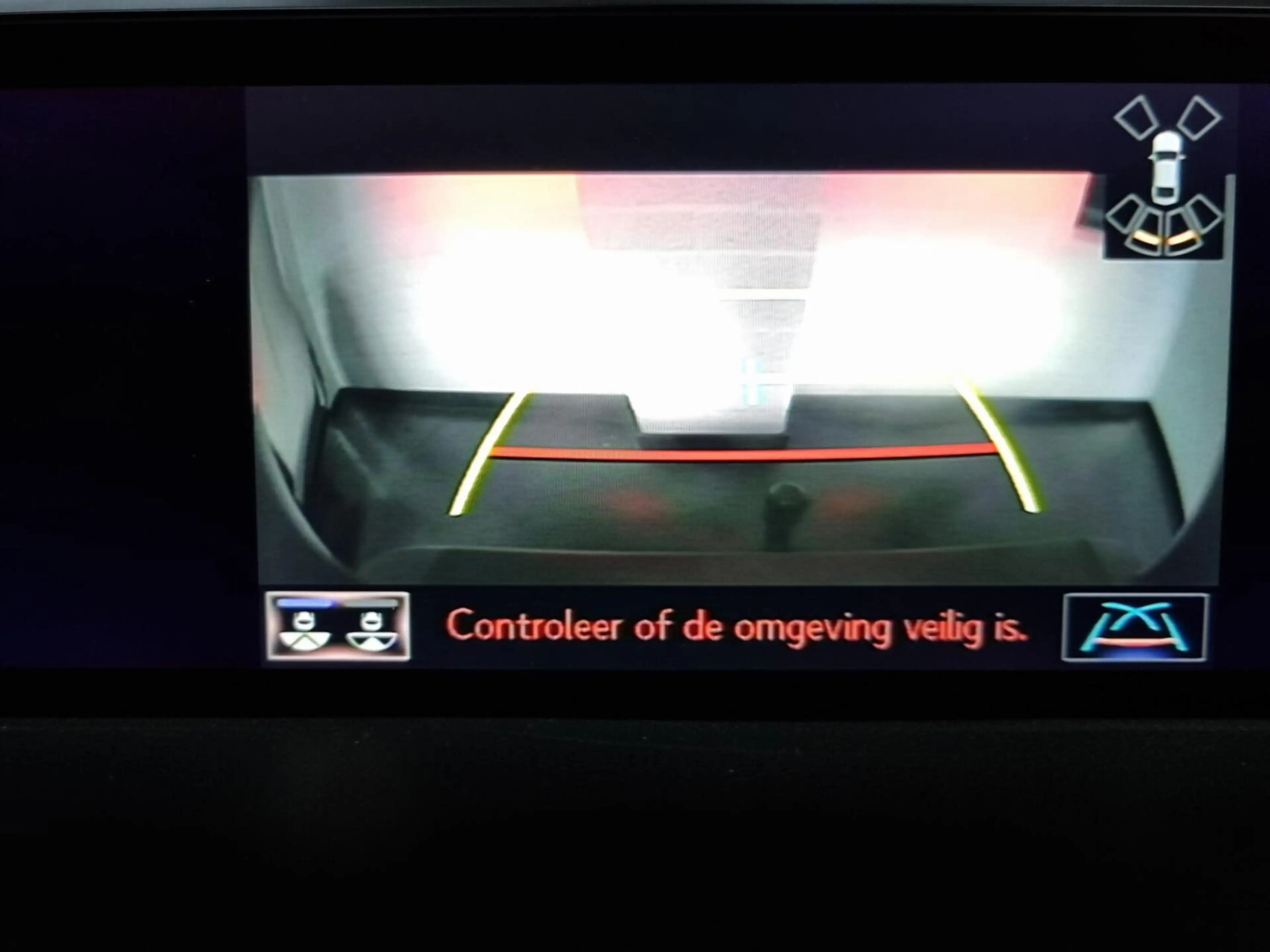 Lexus UX 250h F-Sport / PDC / Schuifdak / Trekhaak — photo 25