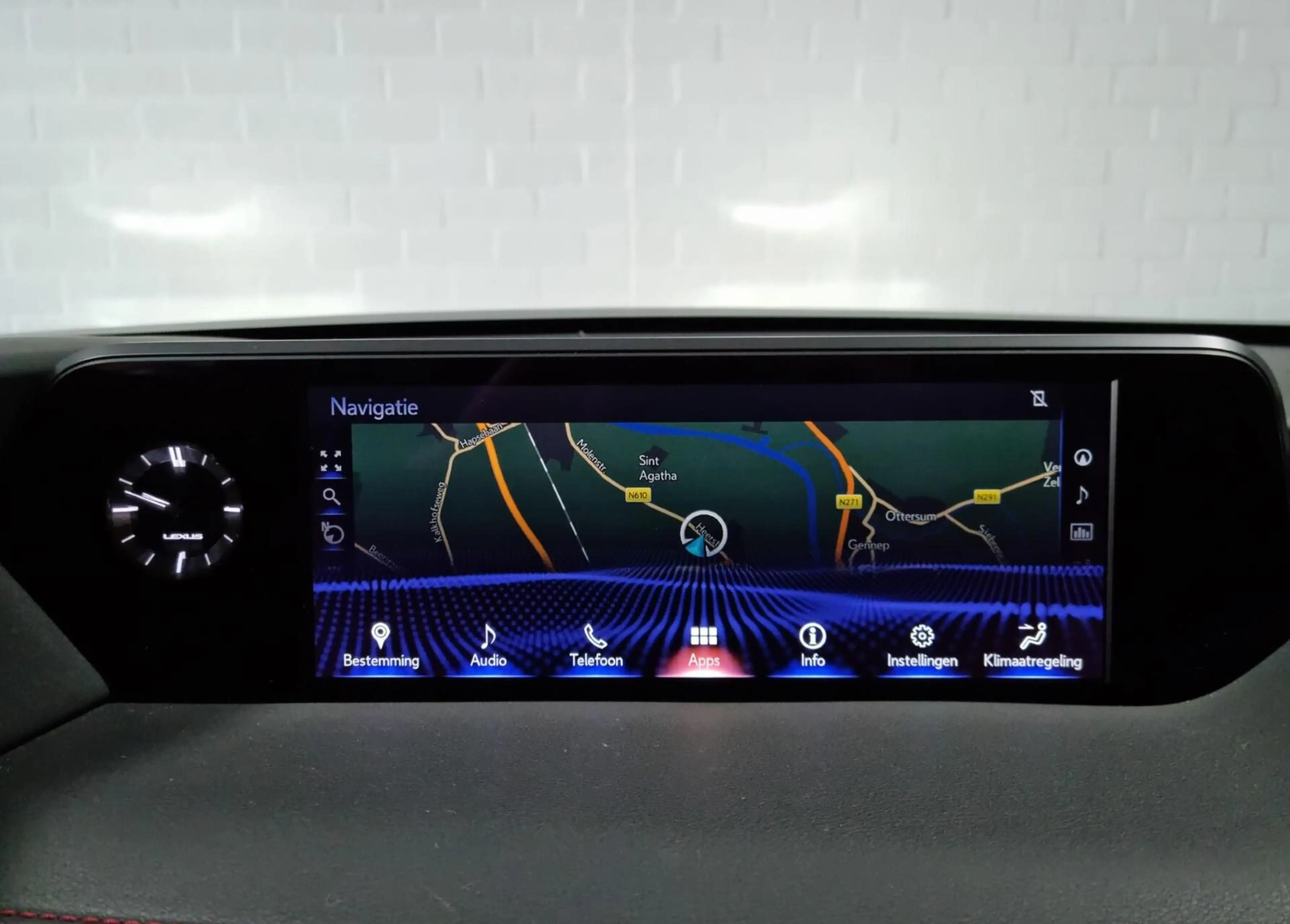 Lexus UX 250h F-Sport / PDC / Schuifdak / Trekhaak — photo 27