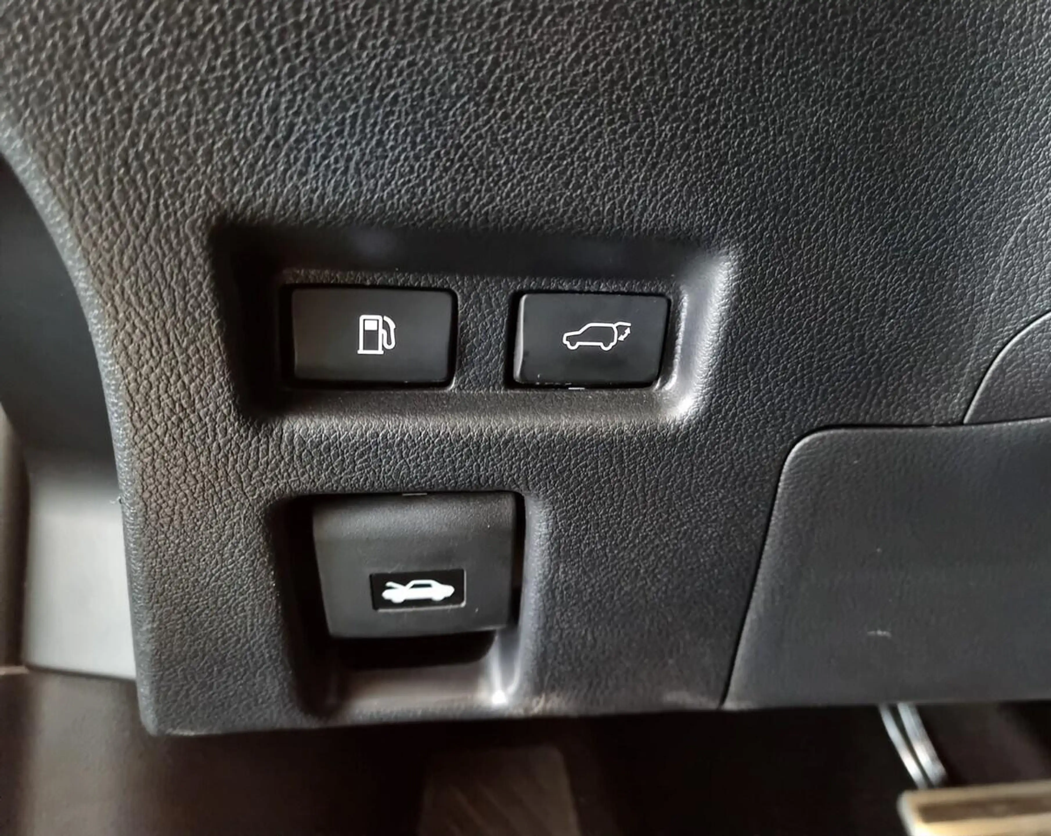 Lexus UX 250h F-Sport / PDC / Schuifdak / Trekhaak — photo 16