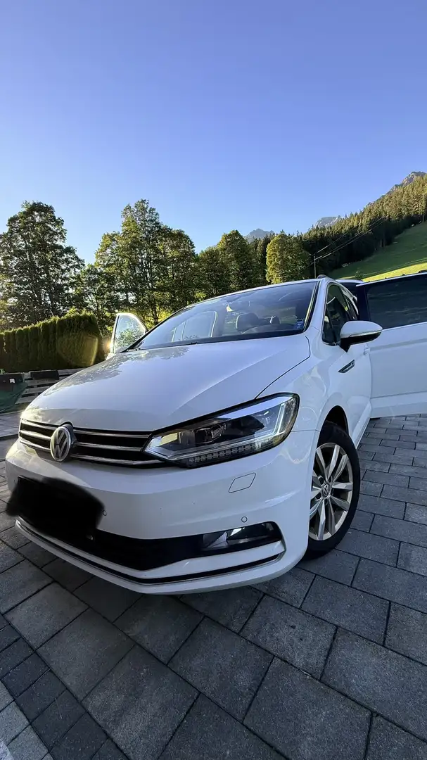 Volkswagen Touran Highline 2,0 SCR TDI DSG - 1