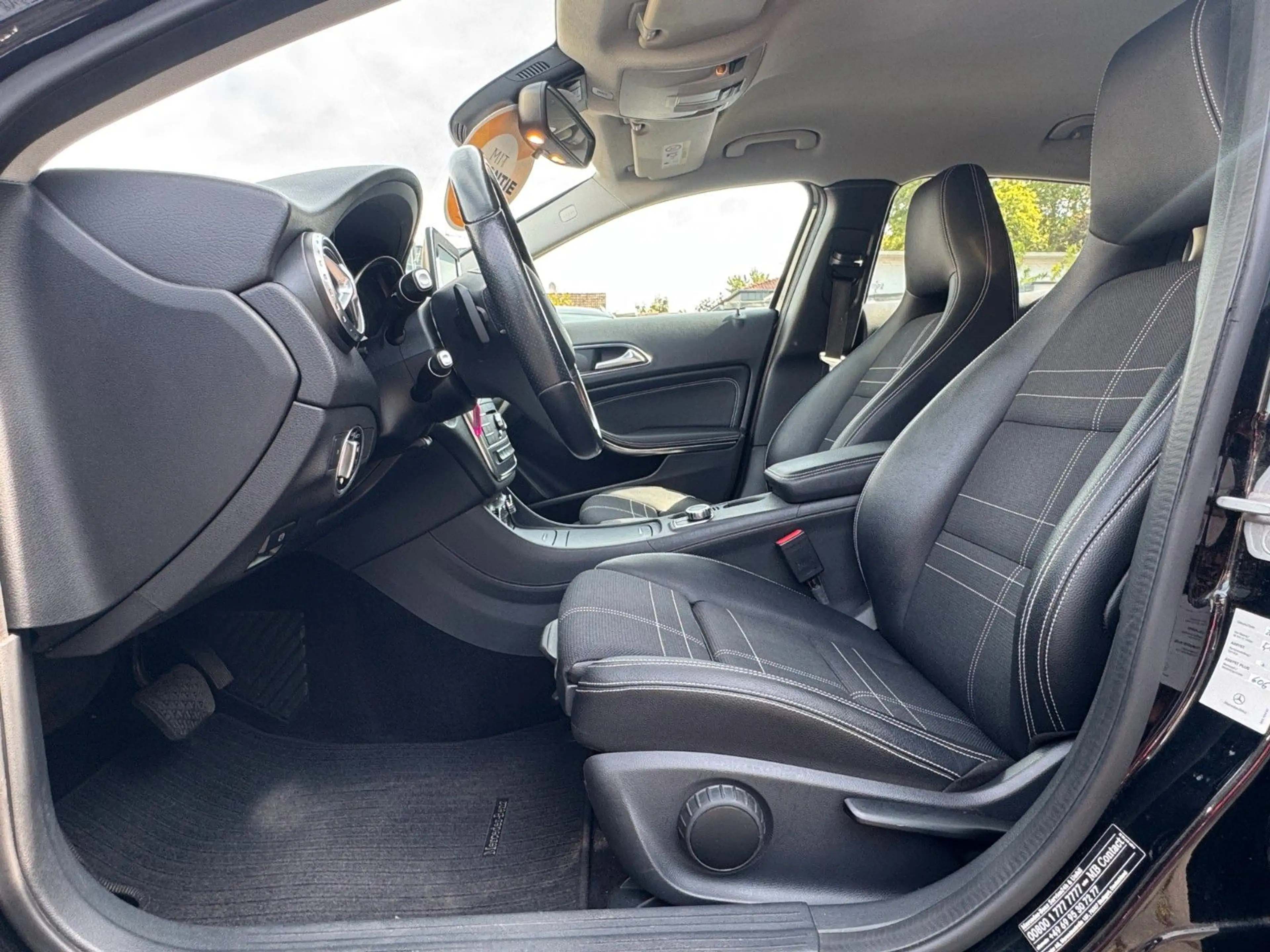 Mercedes-Benz GLA 200 GLA GLA 200 — photo 12