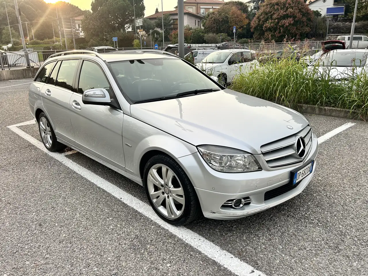 Mercedes-Benz C 220