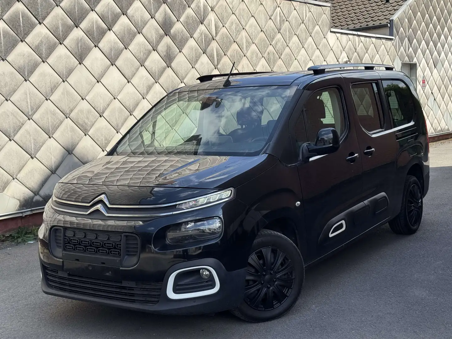 Citroen Berlingo 1.5 BlueHDi 2019// 134.000km// 5 Places// Negro - 1