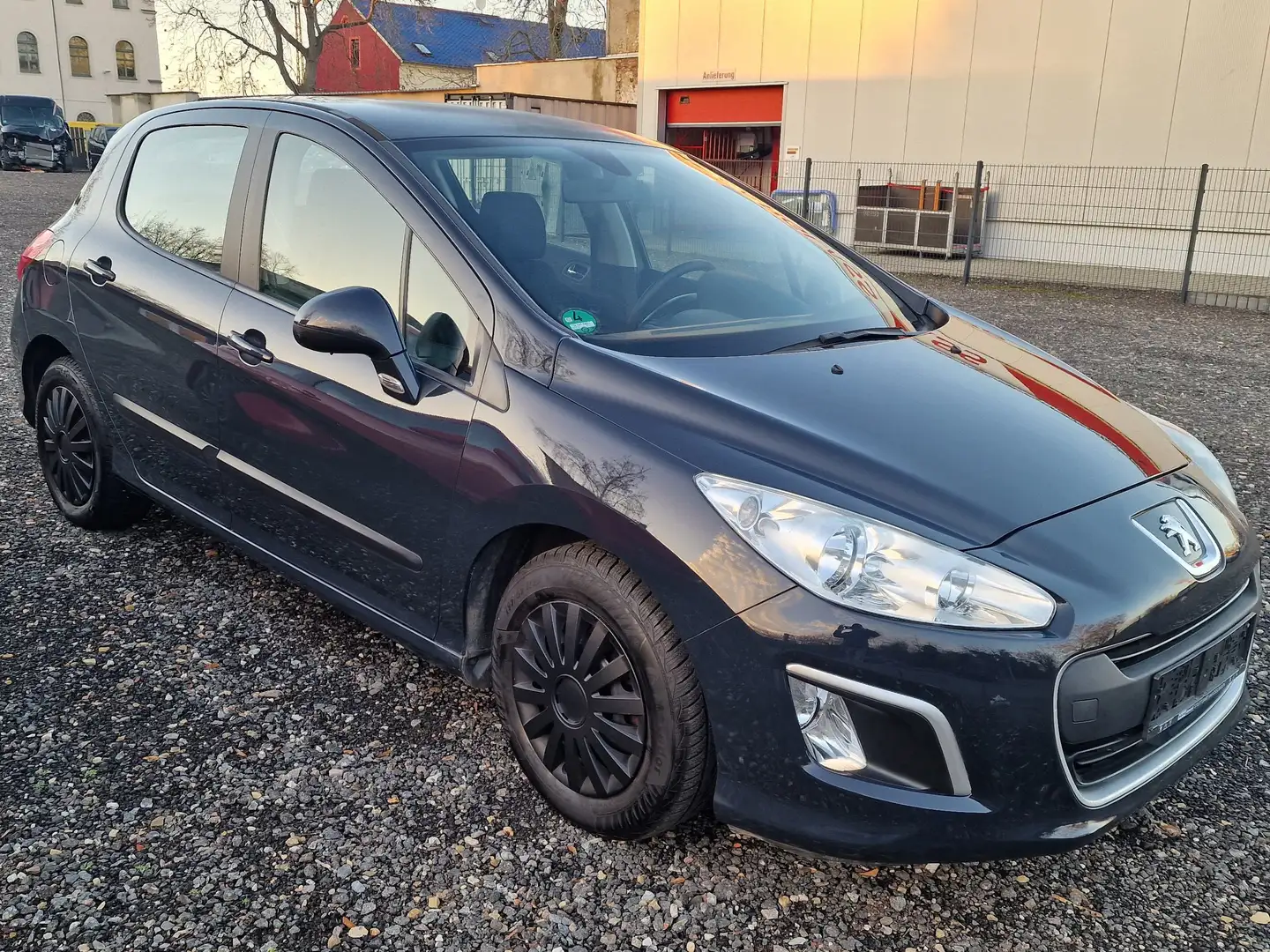 Peugeot 308 Access Grau - 1