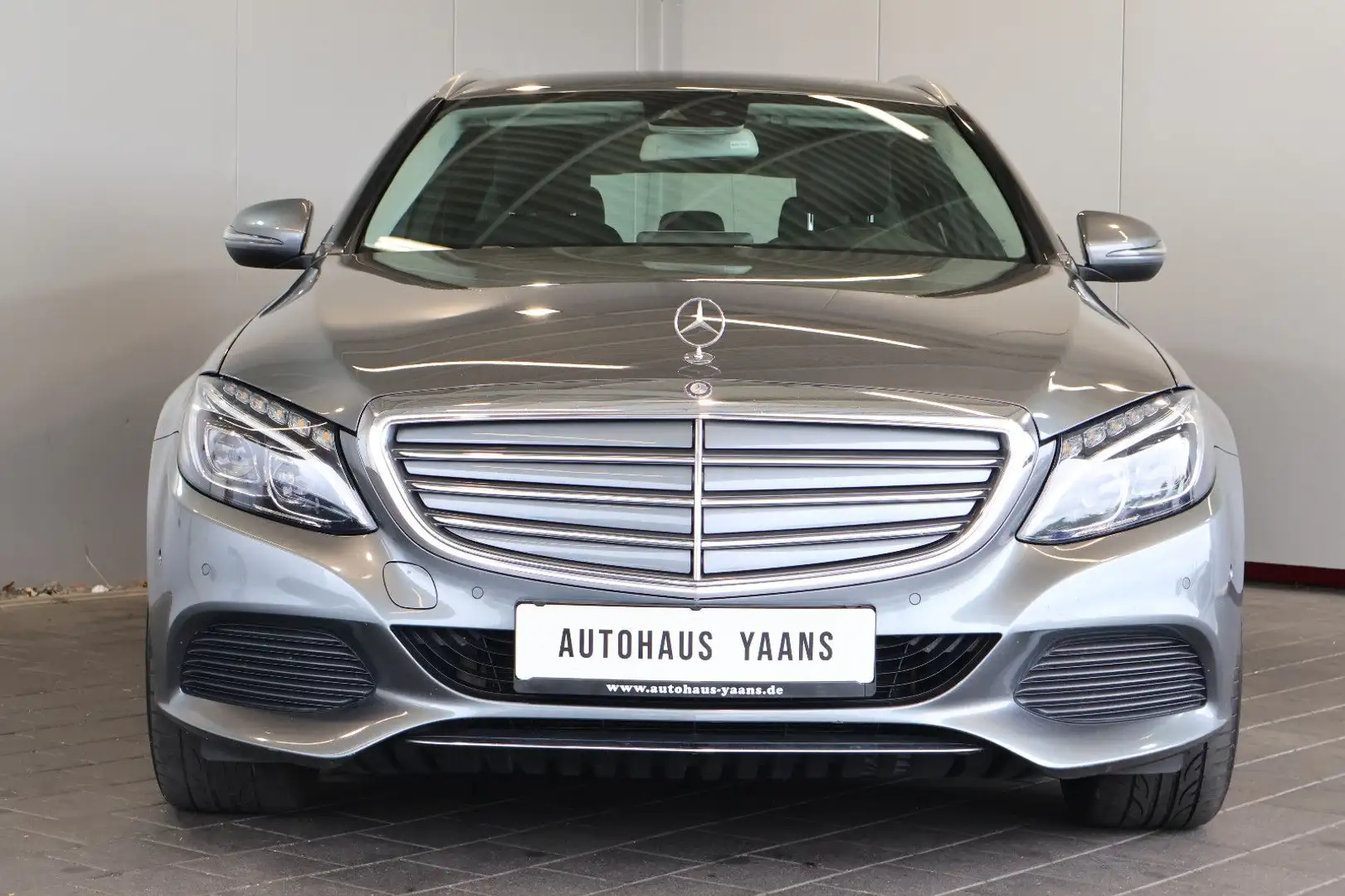 Mercedes-Benz C 220 T d 4M Exclusive COMAND+LED+MEMORY+AHK Grau - 2