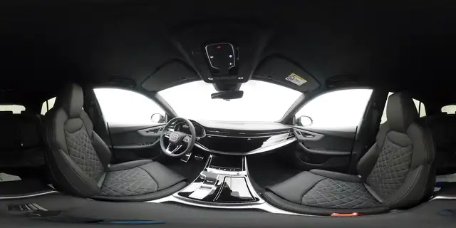 Audi Q8 view 24