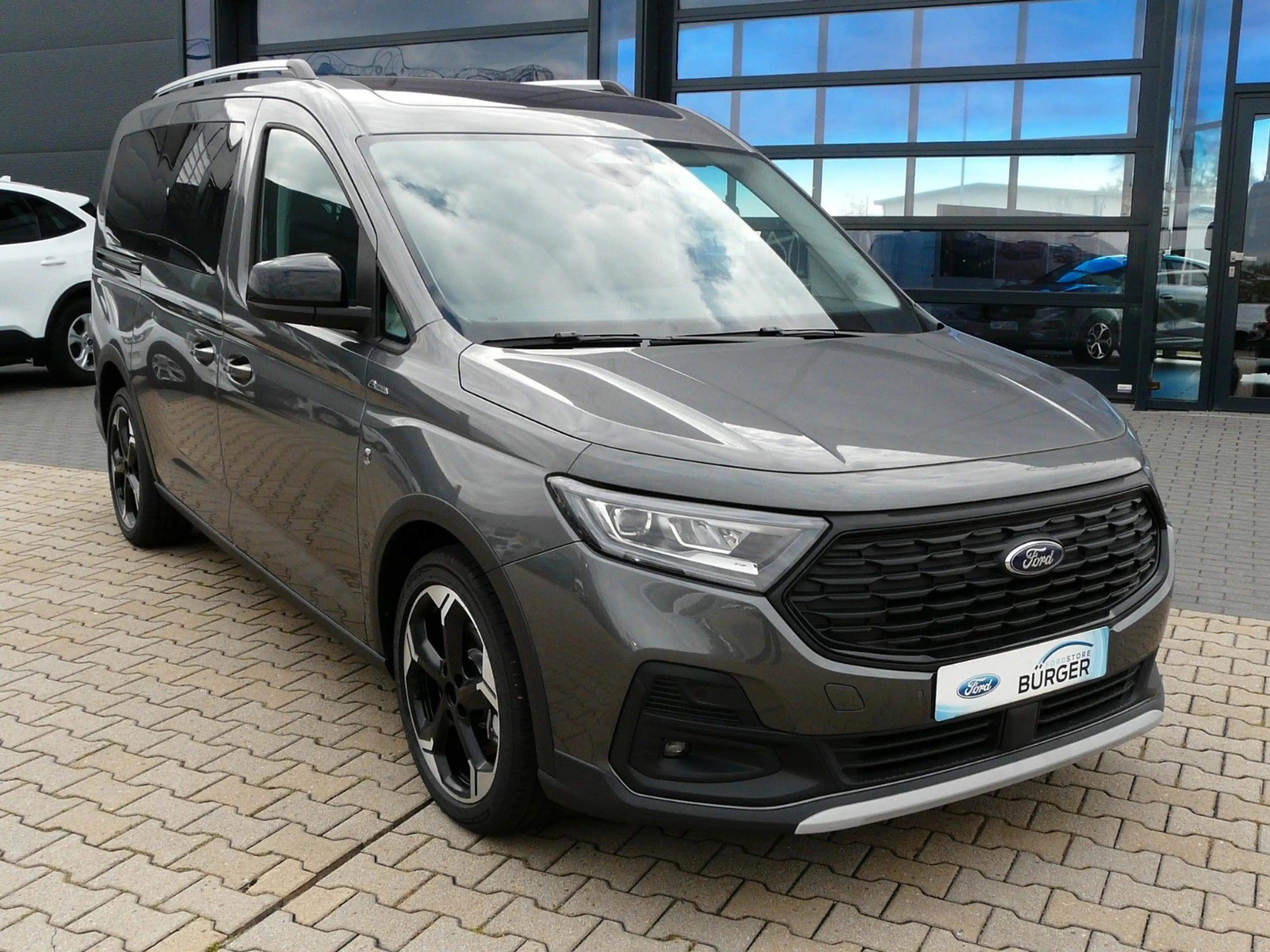 Ford Tourneo Connect Grand Tourneo Connect Active *Standheizung* — photo 7