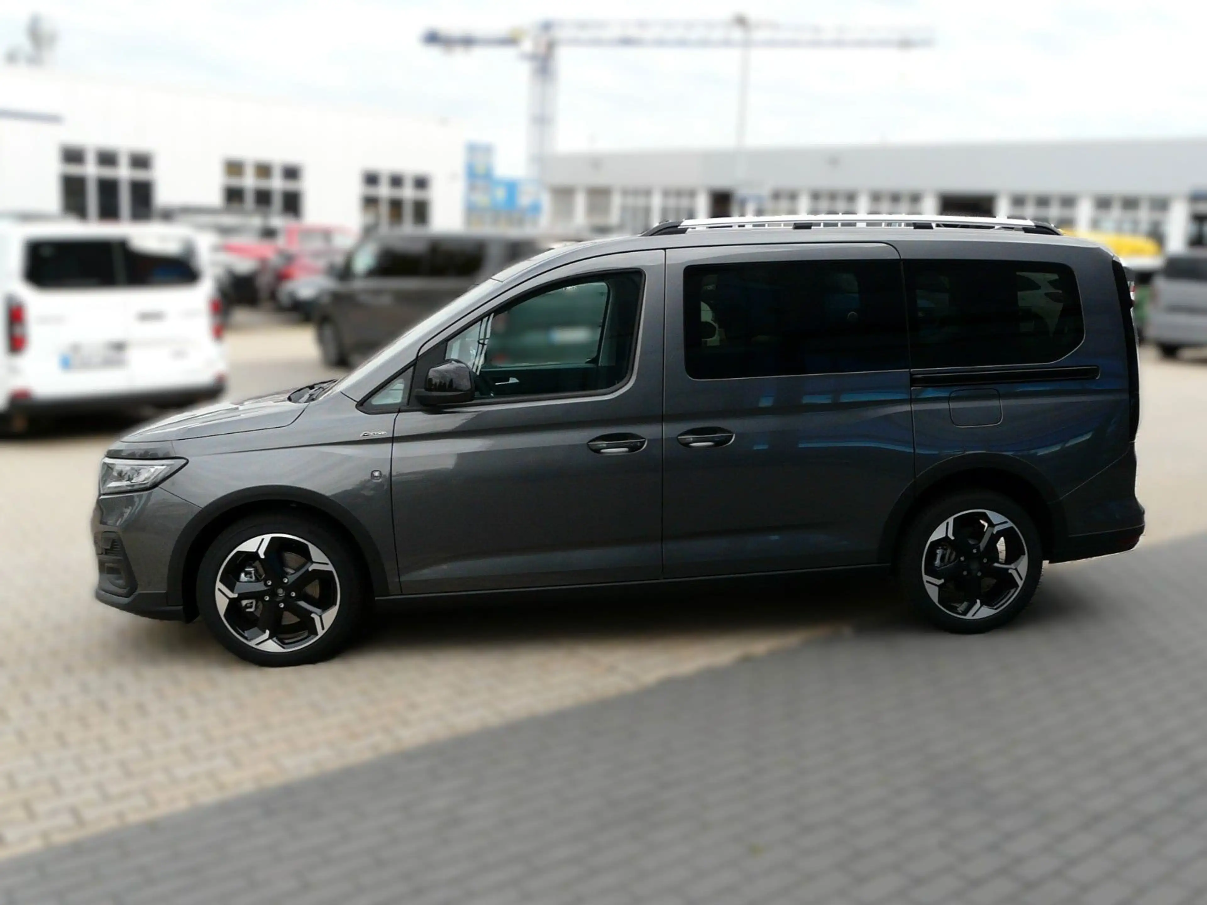 Ford Tourneo Connect Grand Tourneo Connect Active *Standheizung* — photo 2