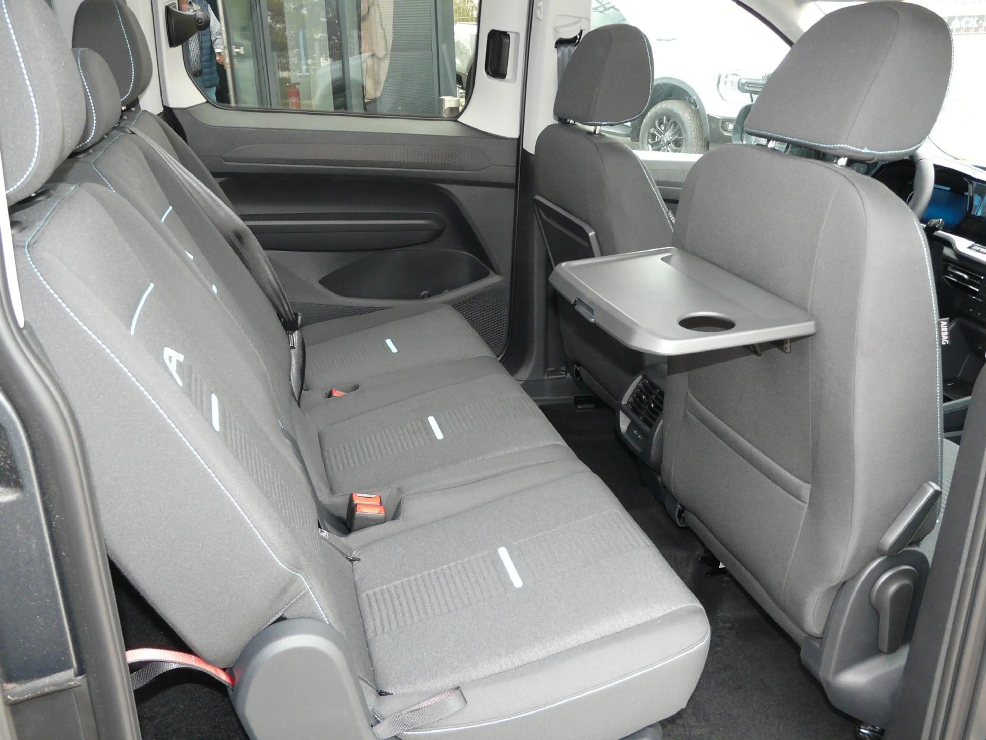 Ford Tourneo Connect Grand Tourneo Connect Active *Standheizung* — photo 15