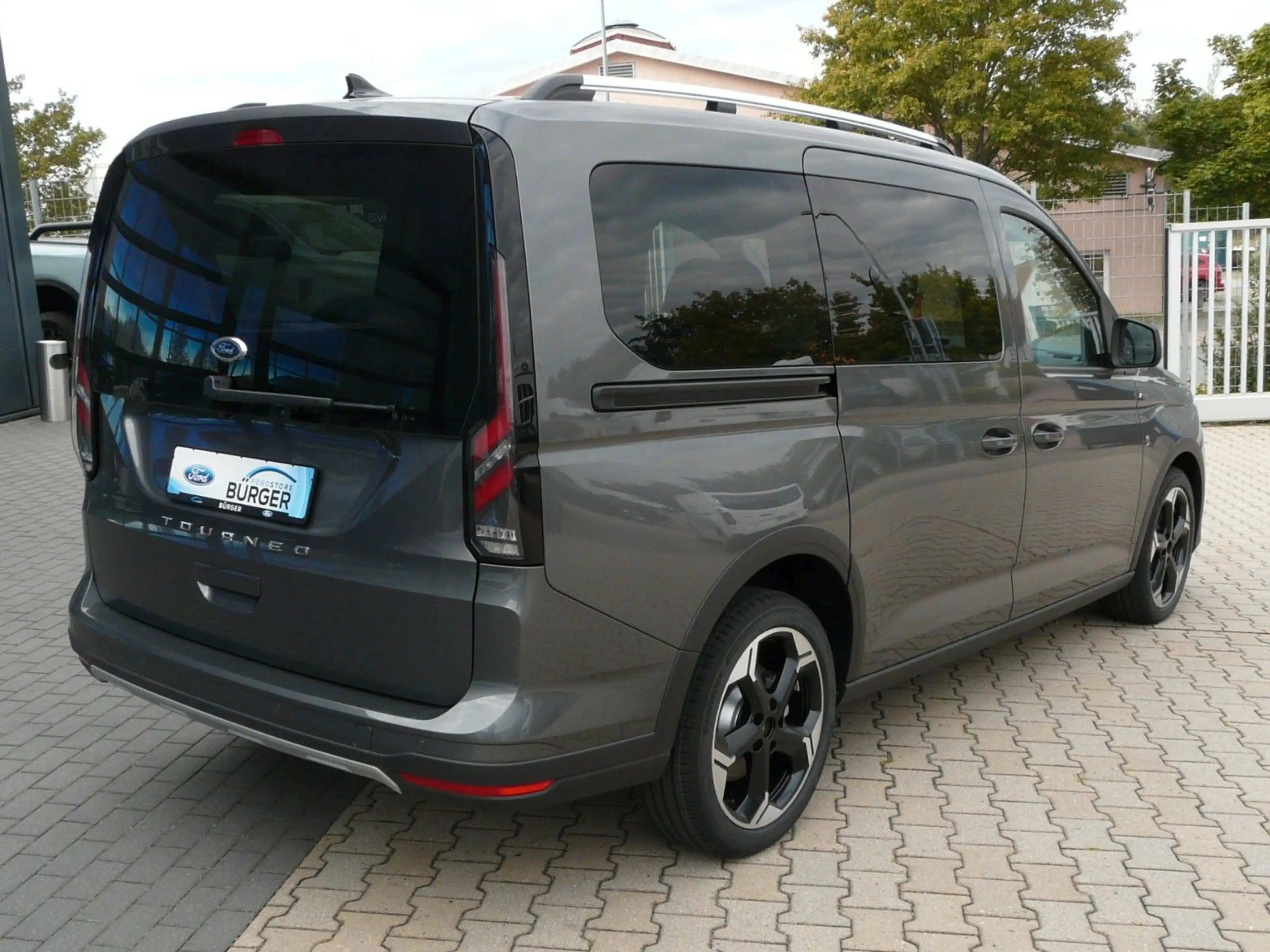 Ford Tourneo Connect Grand Tourneo Connect Active *Standheizung* — photo 5