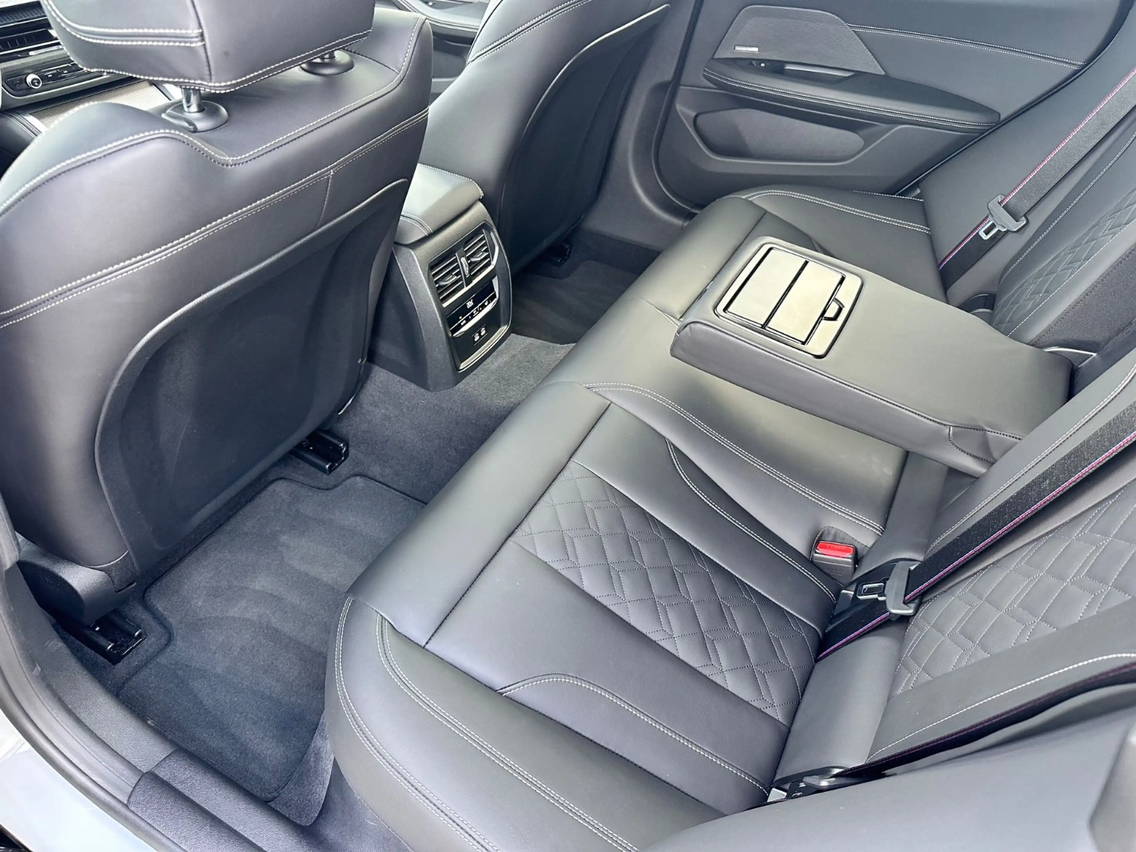 BMW 420 420d Gran Coupé xDrive M-Sport Pro HuD Pano H&K — photo 27