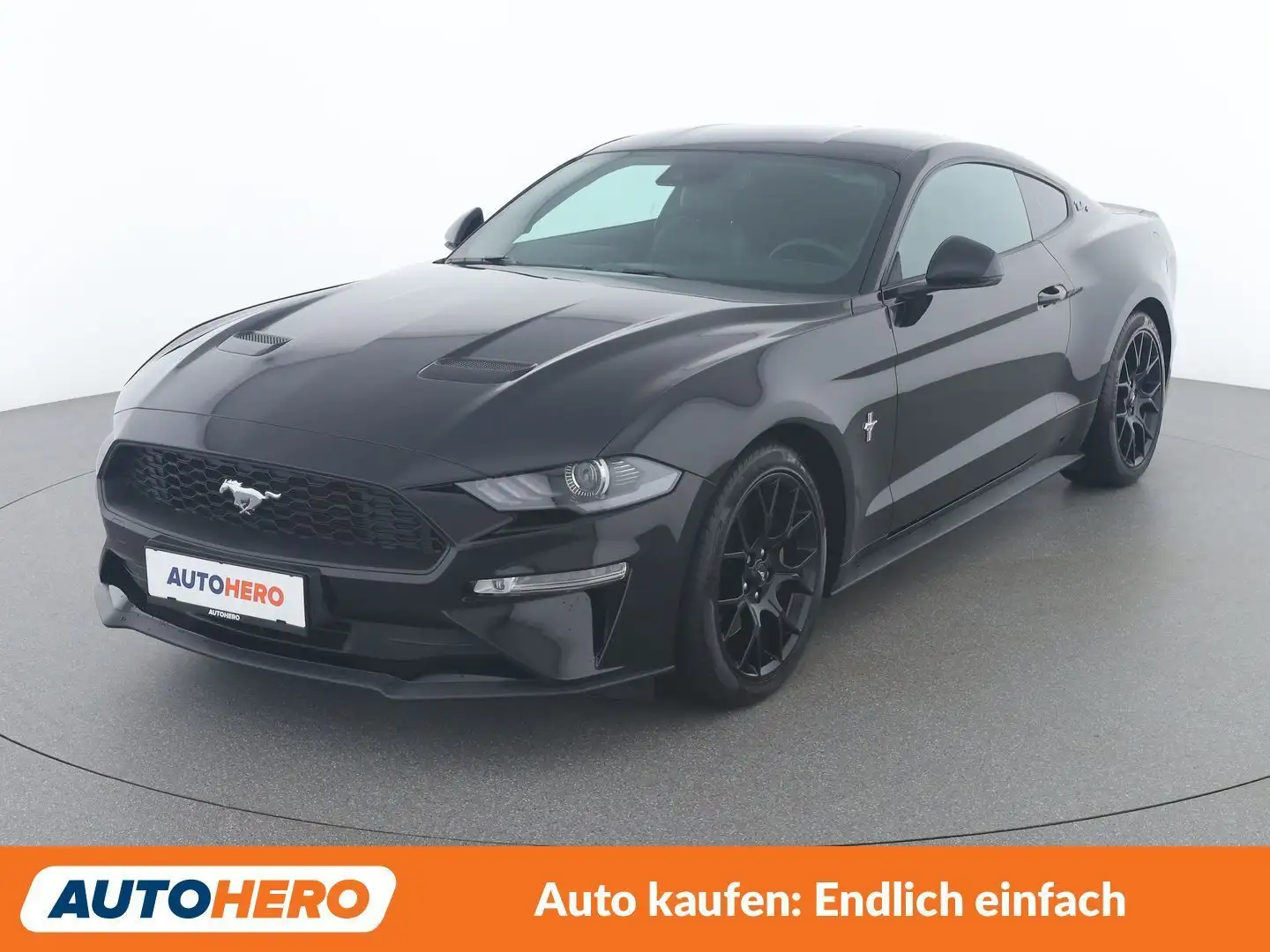 Ford Mustang 2.3 EcoBoost Basis Schwarz - 1