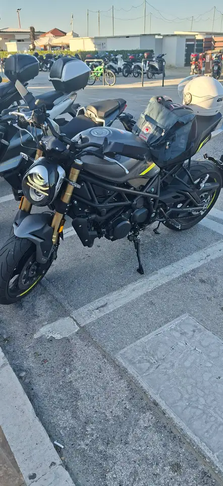 Benelli 752 S