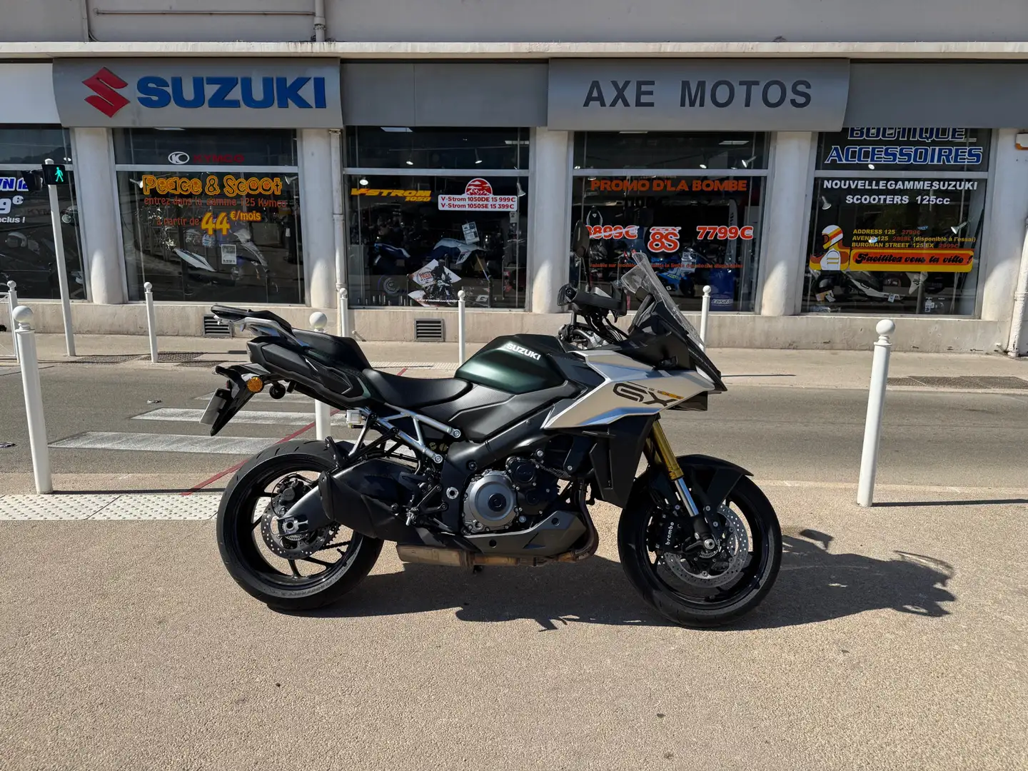 Suzuki GSX-S 1000GX Zelená - 2