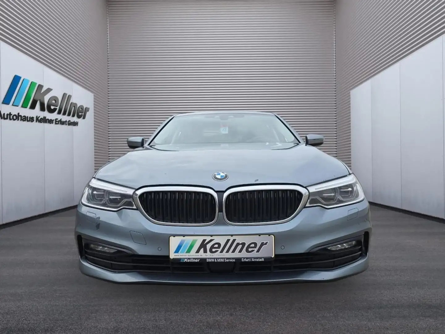 BMW 530 d xDr. Sport-Line+Navi Prof.+Head-Up+Adap.L Blau - 1