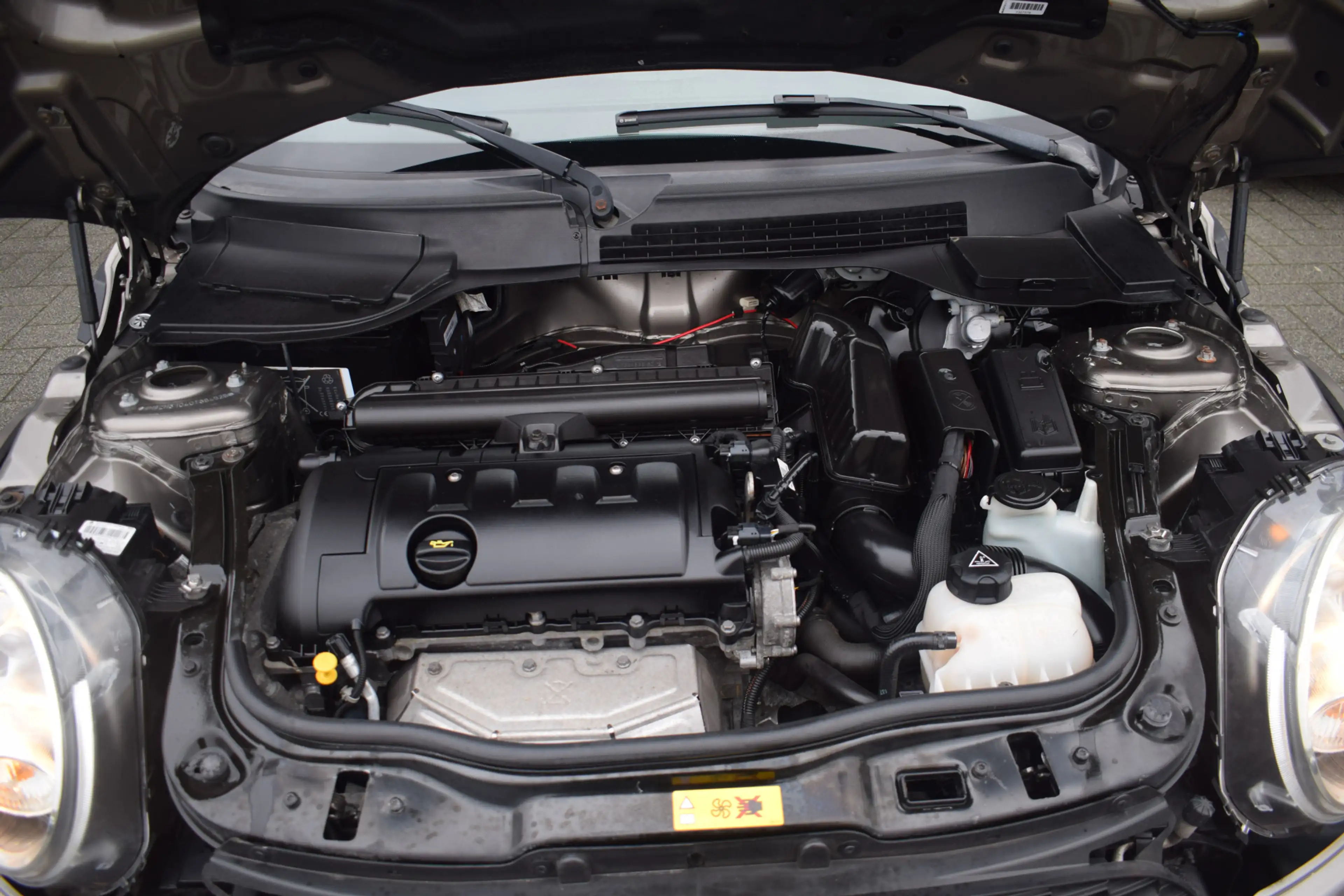 MINI John Cooper Works Cabrio Mini 1.6 Uitvoering Airco PDC Apple Carplay — photo 29