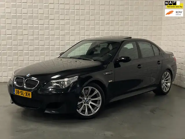 BMW M5 5-serie V10 507PK ORIGINEEL NAP!! NIEUWE MOTOR