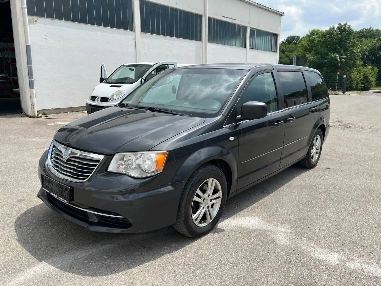 Lancia Voyager