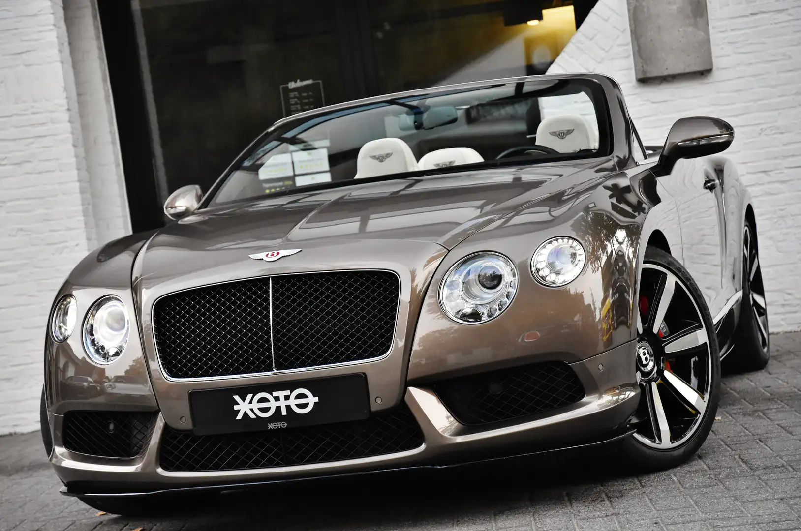 Bentley Continental GTC V8 S 4WD *** TOP CONDITION *** Brązowy - 1