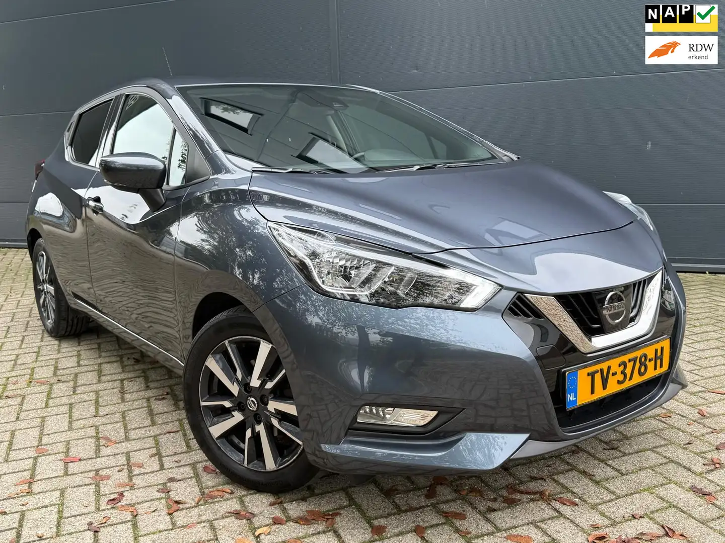 Nissan Micra 0.9 IG-T N-Connecta/Navi/bluetooth/Airco/trekhaak/ Gris - 1