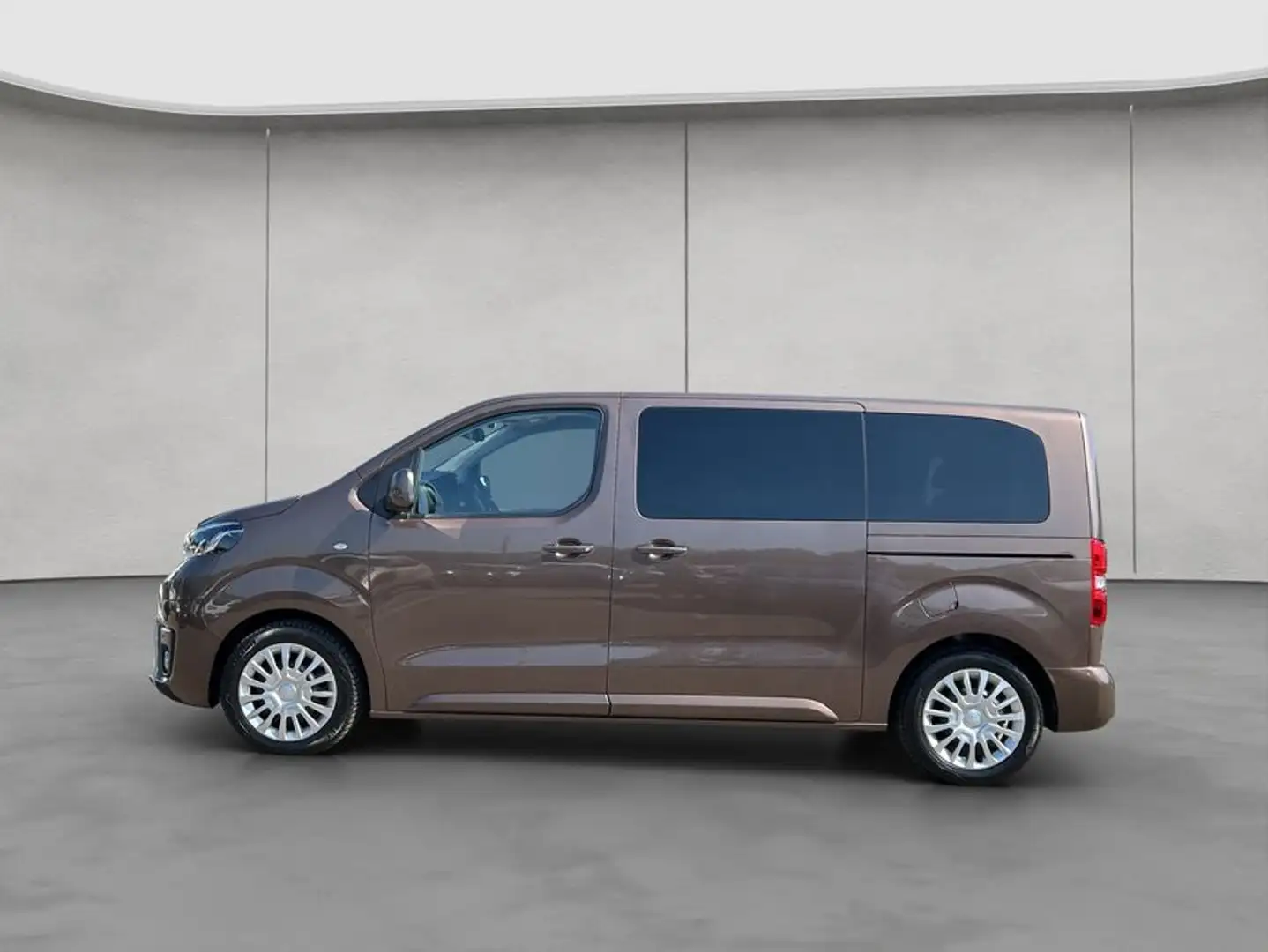 Toyota Proace 2,0 L1 (8-Si.) Autm. Verso Exclusive Braun - 2