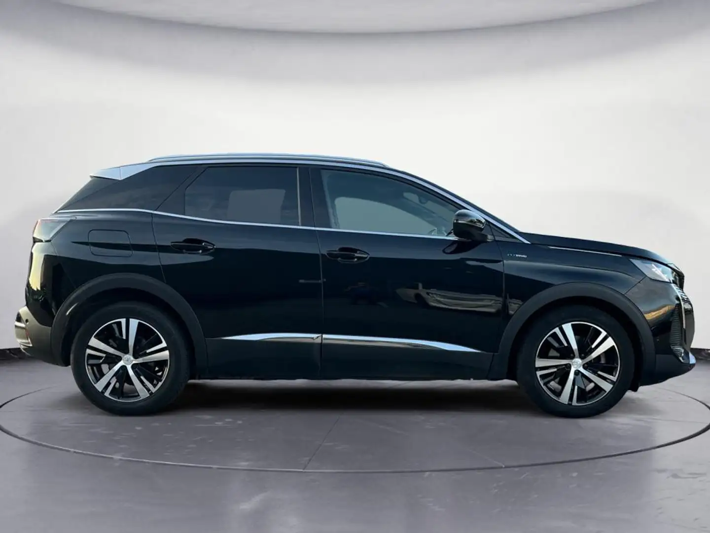 Peugeot 3008 Hybrid - 225 -  e-EAT8  II GT PHASE 2 Schwarz - 2