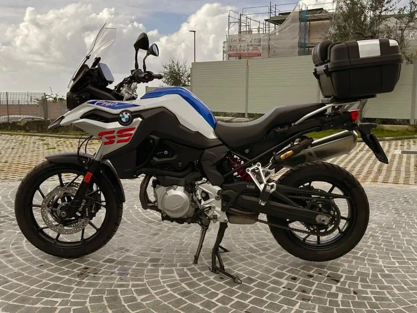 BMW F 750 GS Bílá - 2